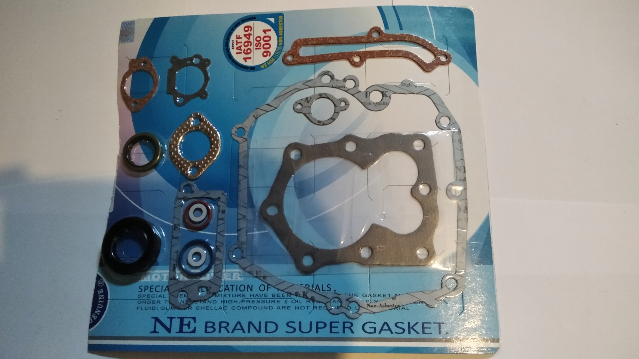 Zestaw uszczelek briggs stratton QUANTUM 625 650