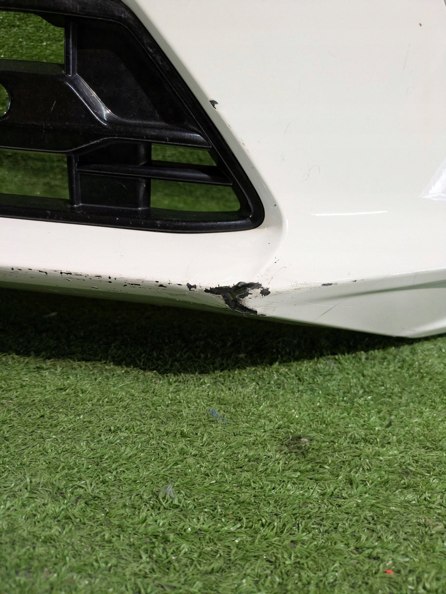 front bumper front VOLVO XC60 II R-design 17- NR.Z3617
