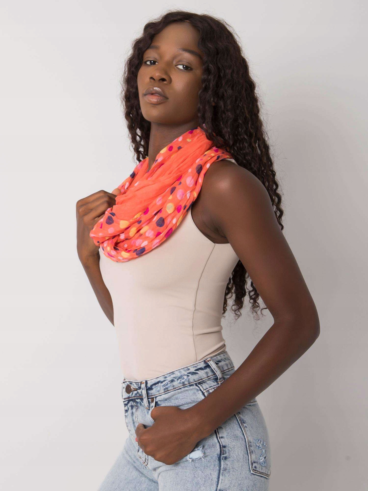 CHUSTA DAMSKA APASZKA SZAL BANDANA W GROSZKI Płeć kobieta