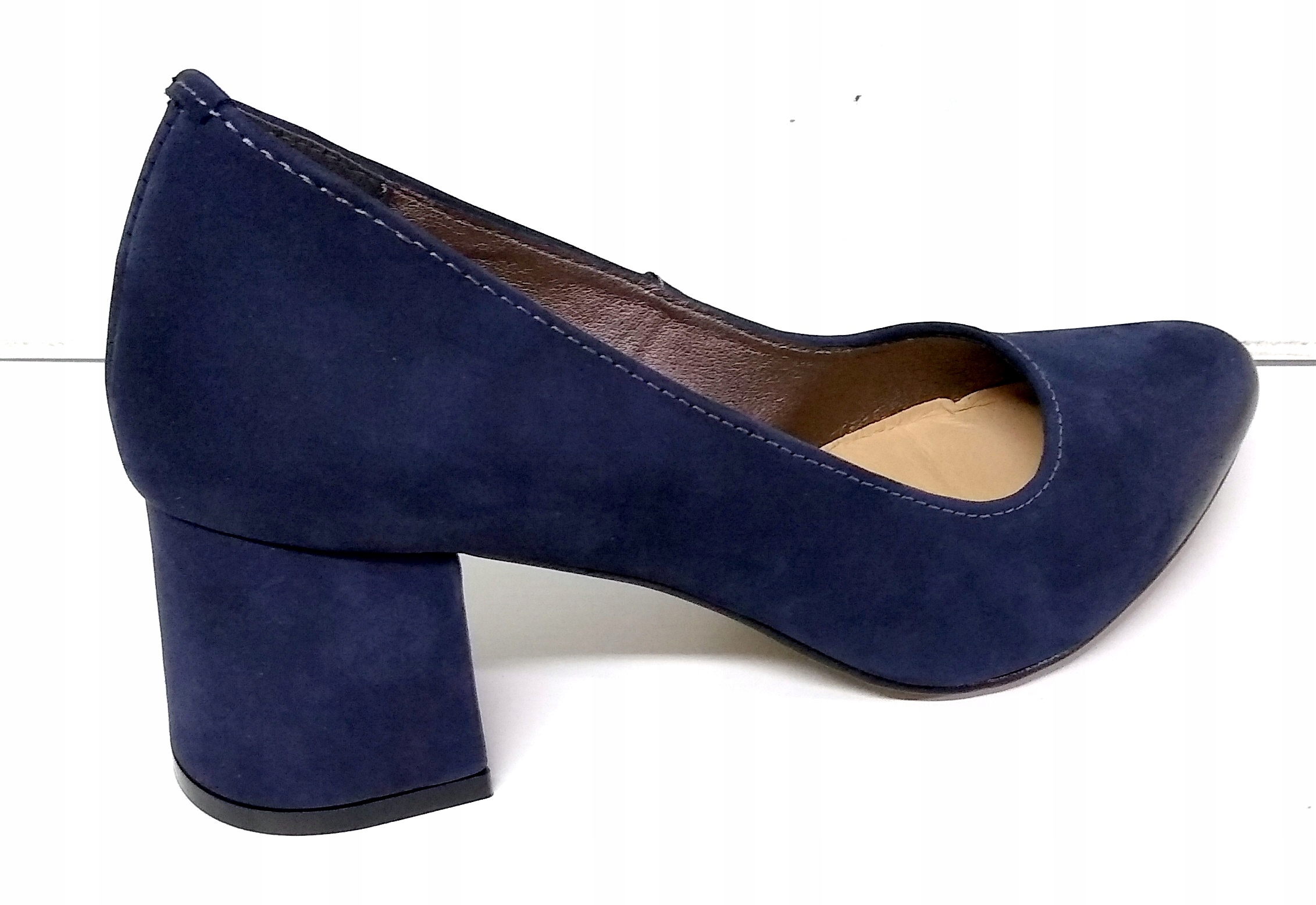 STYLOWE WYGODNE CZÓŁENKA SKÓRA NATURALNA UNI-730 Długość wkładki 27 cm