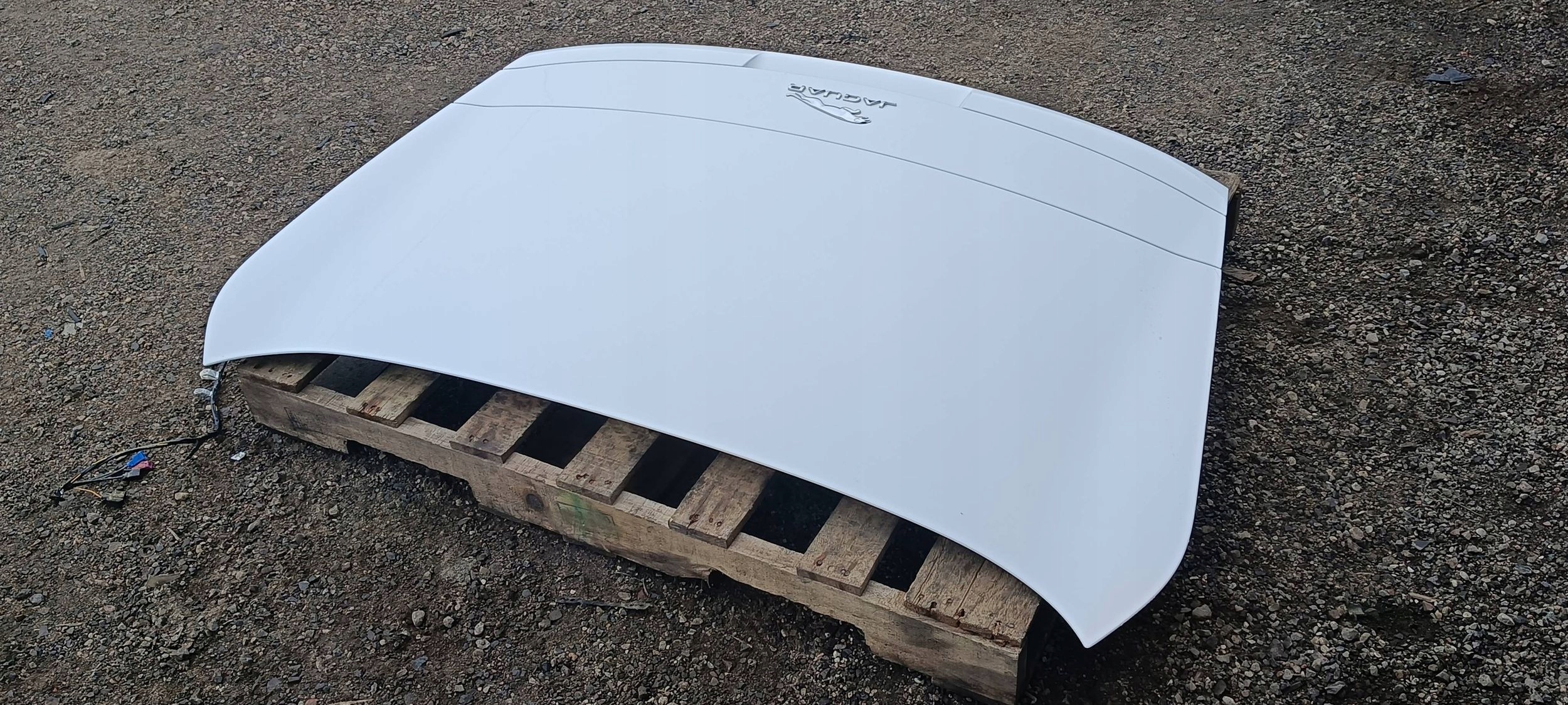 trunk door boot spoiler Jaguar F-type cabrio 2013