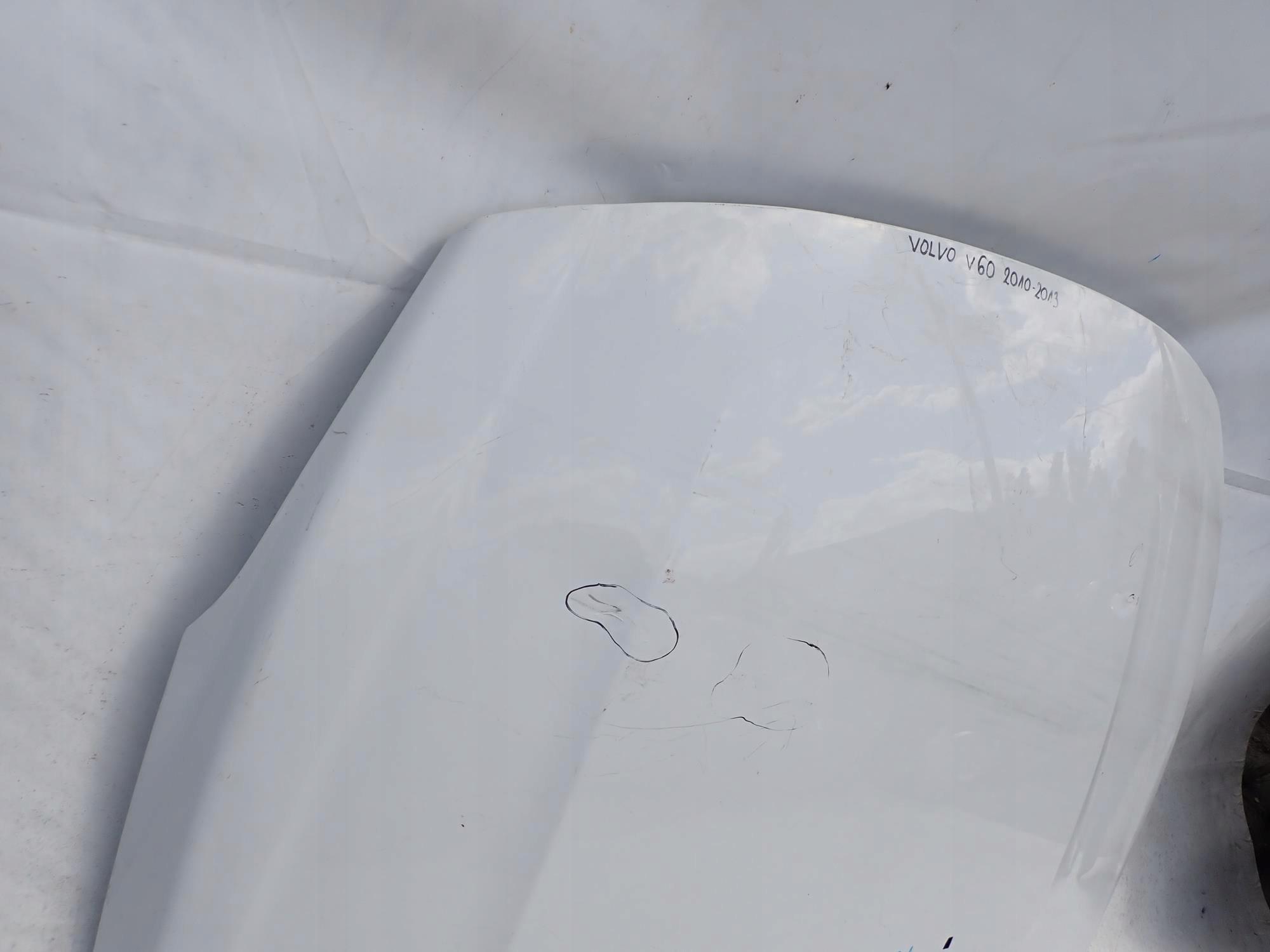 VOLVO V60 e 1 S60 II 2 10-13 Cofano