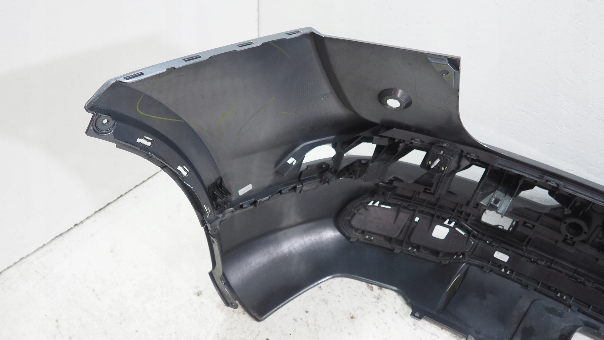 Audi Q5 II 80A S Line bumper rear part rear 80A807511C