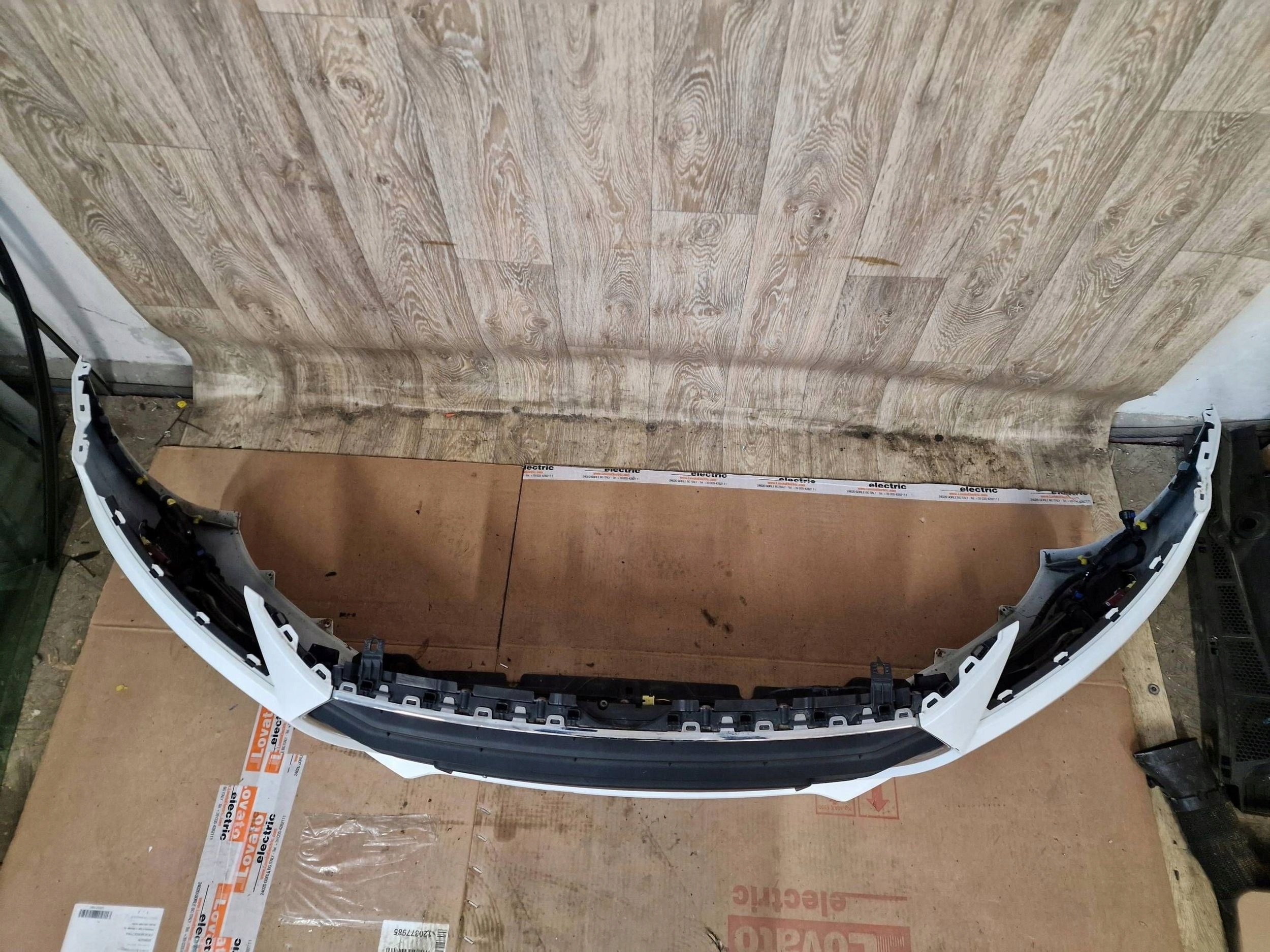 bumper complete AUDI TT 8s S- Line 2015 LY9C washers