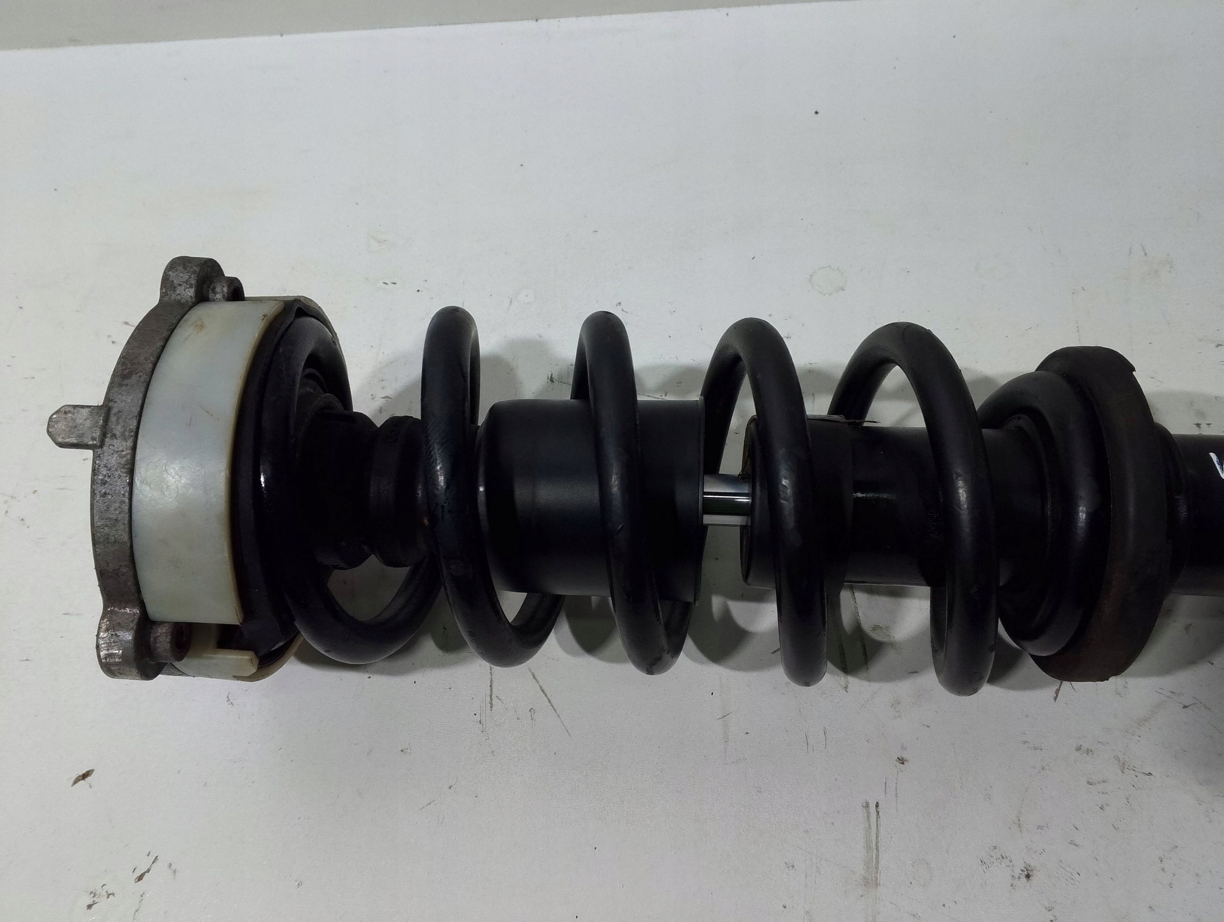 Audi Q5 80A SQ5 shock absorber front right 4M0413038 (F336)