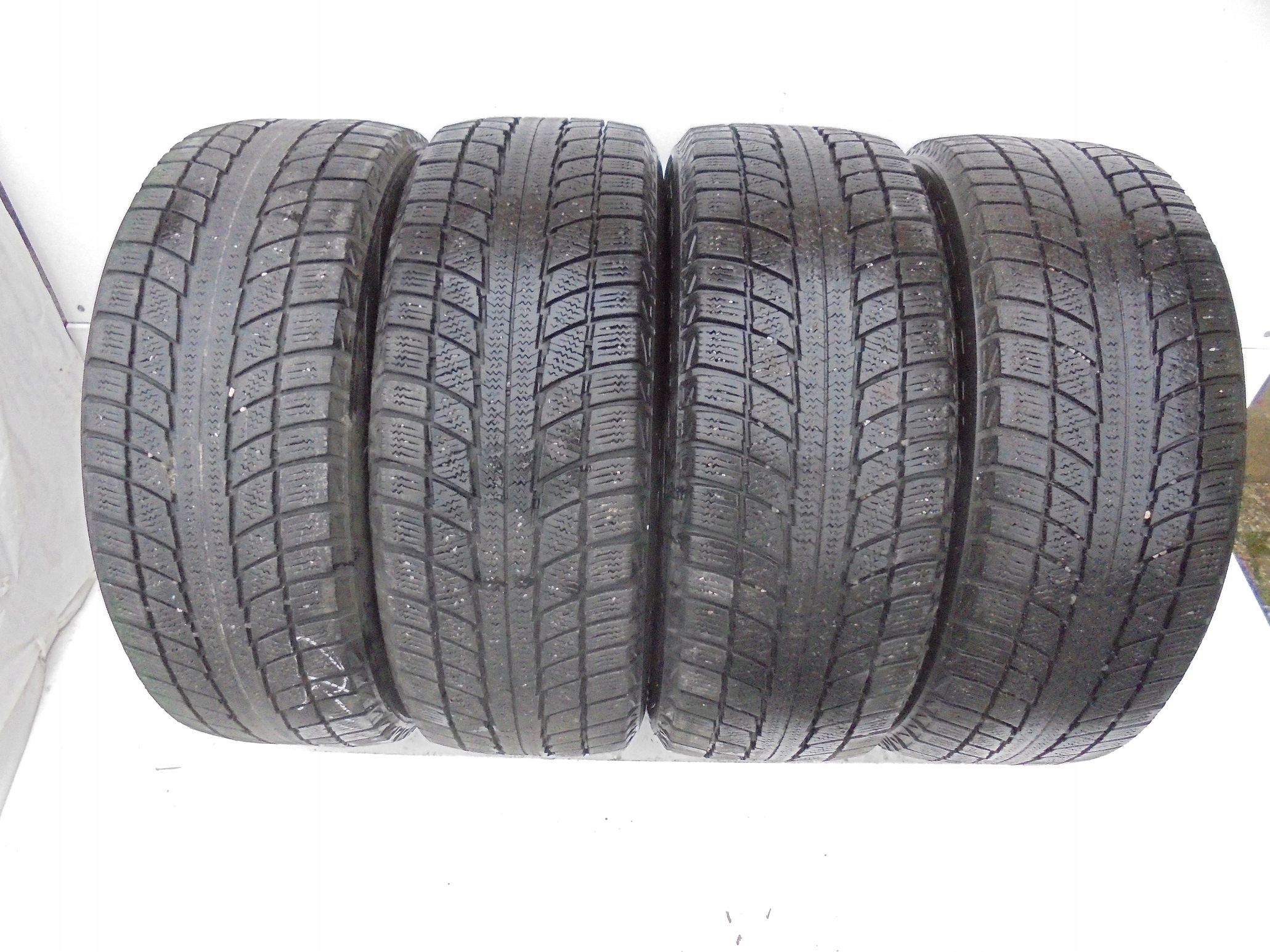 OPONY ZIMOWE TRIANGLE 205/55 R16 !!! (S656)