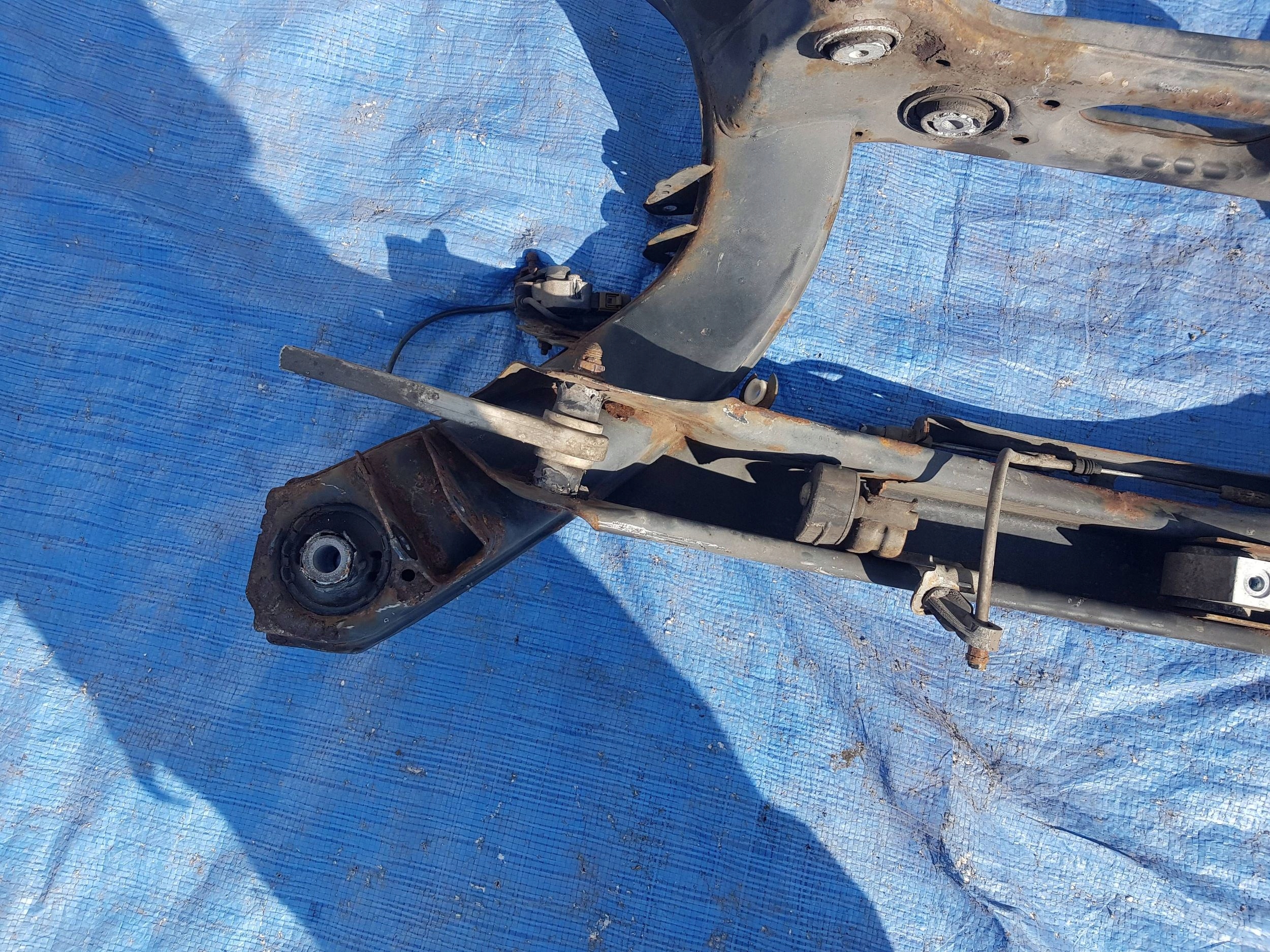 axle beam rear part MERCEDES W207 C207 sider subframe axle beam