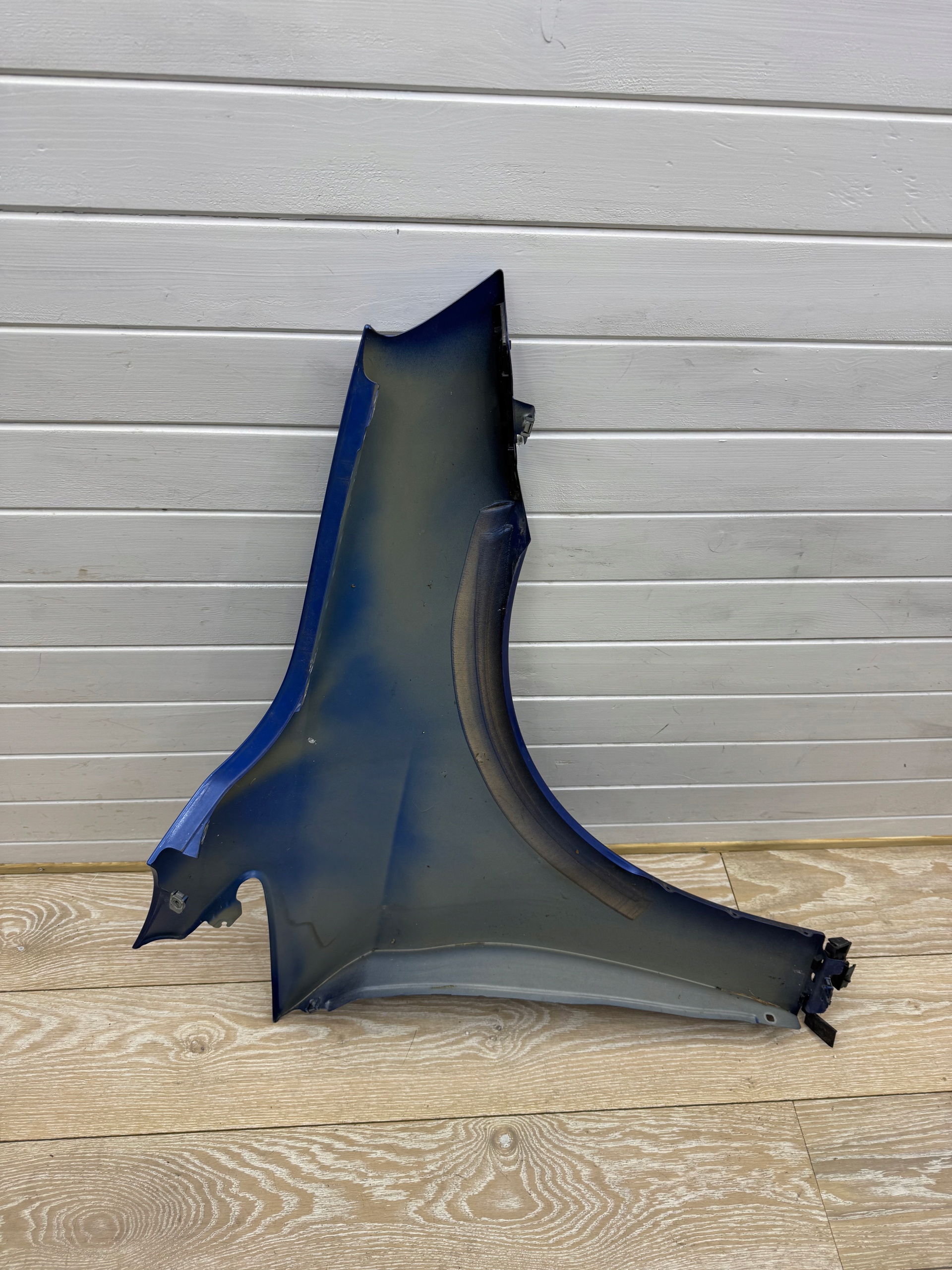 BMW 2 F46 F45 fender front left front colour B45