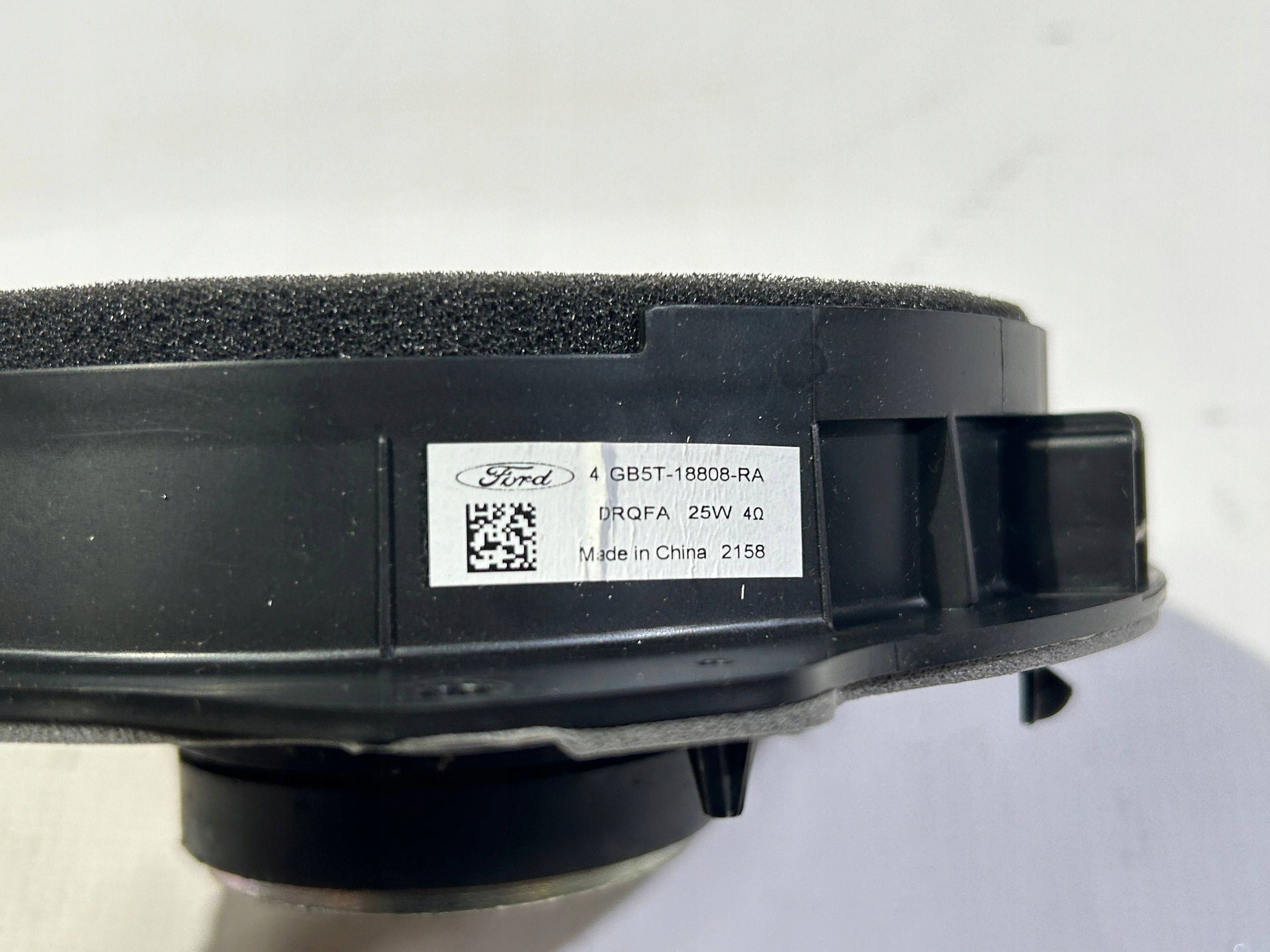 speaker left right door rear part tylnych Ford Explorer V 2011