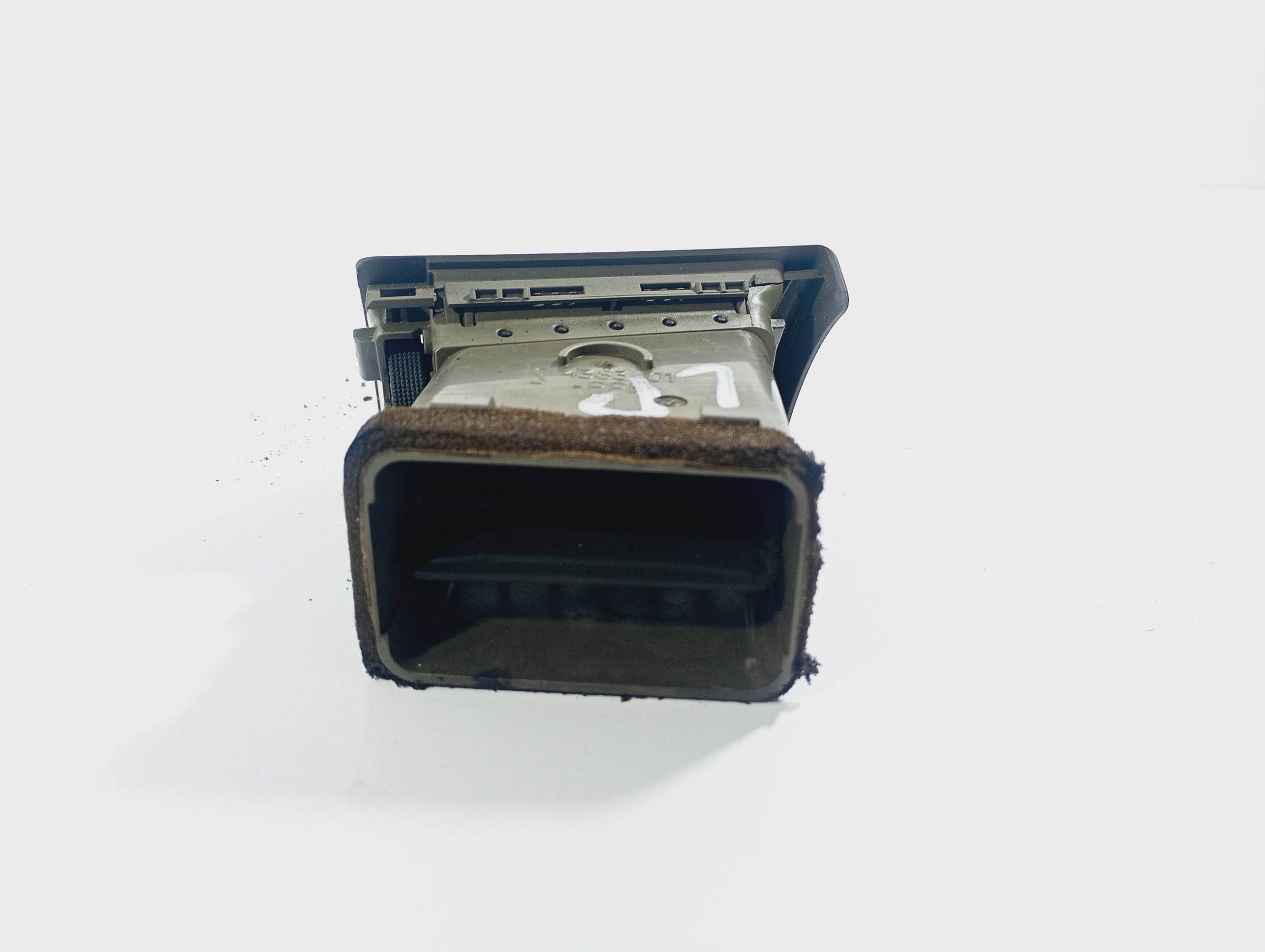 grid air conditioning devices air left driver´s Audi A4 B6 00-06 OE 8E0820901E