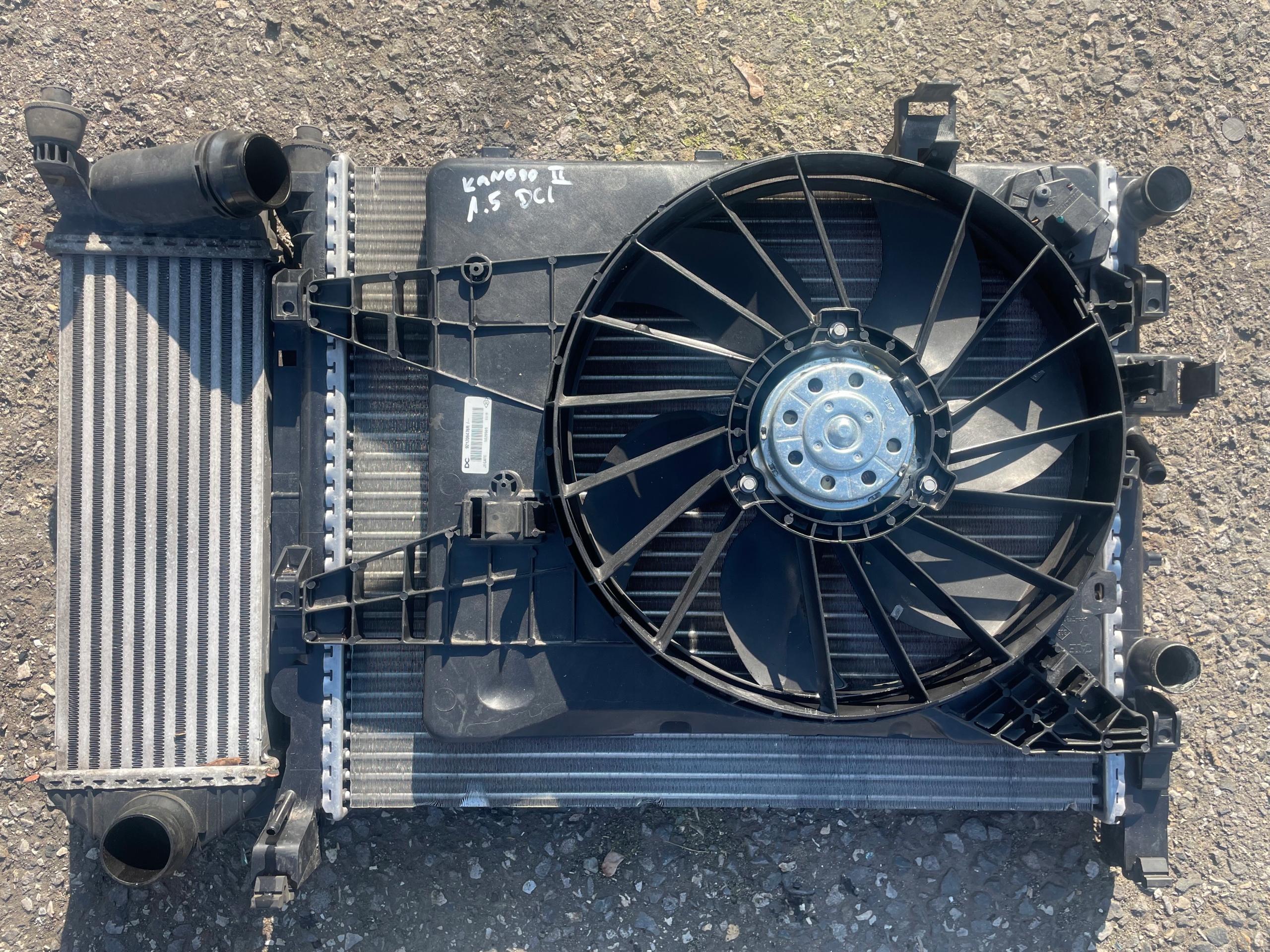 EFWR35 - КОМПЛЕКТ ОХЛАЖДАЮЩИХ ВЕНТИЛЯТОРОВ RENAULT KANGOO II 1.5