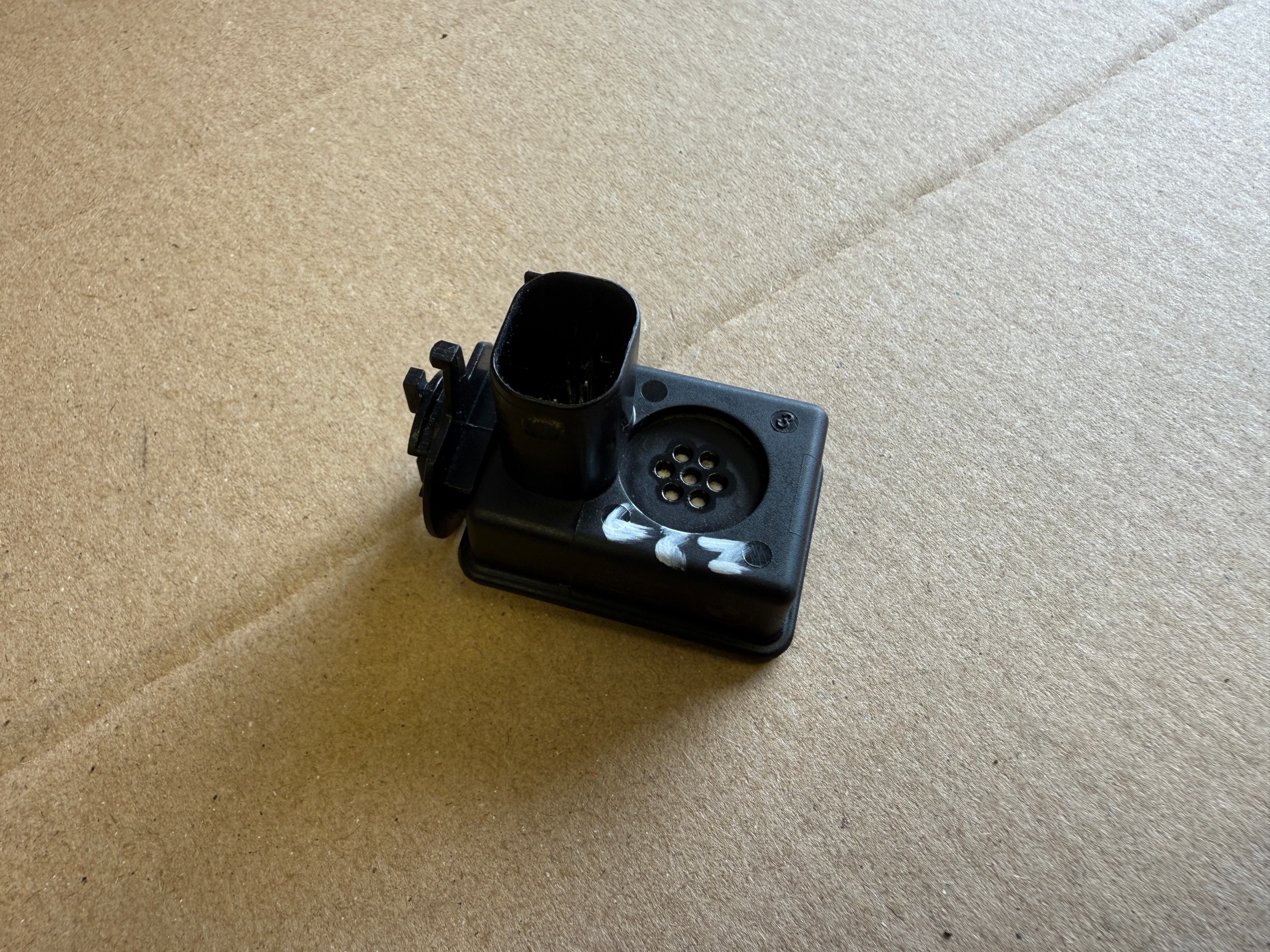 BMW 1 E81 E87 N47 2.0D Sensor JAKOSCI luft 6988303