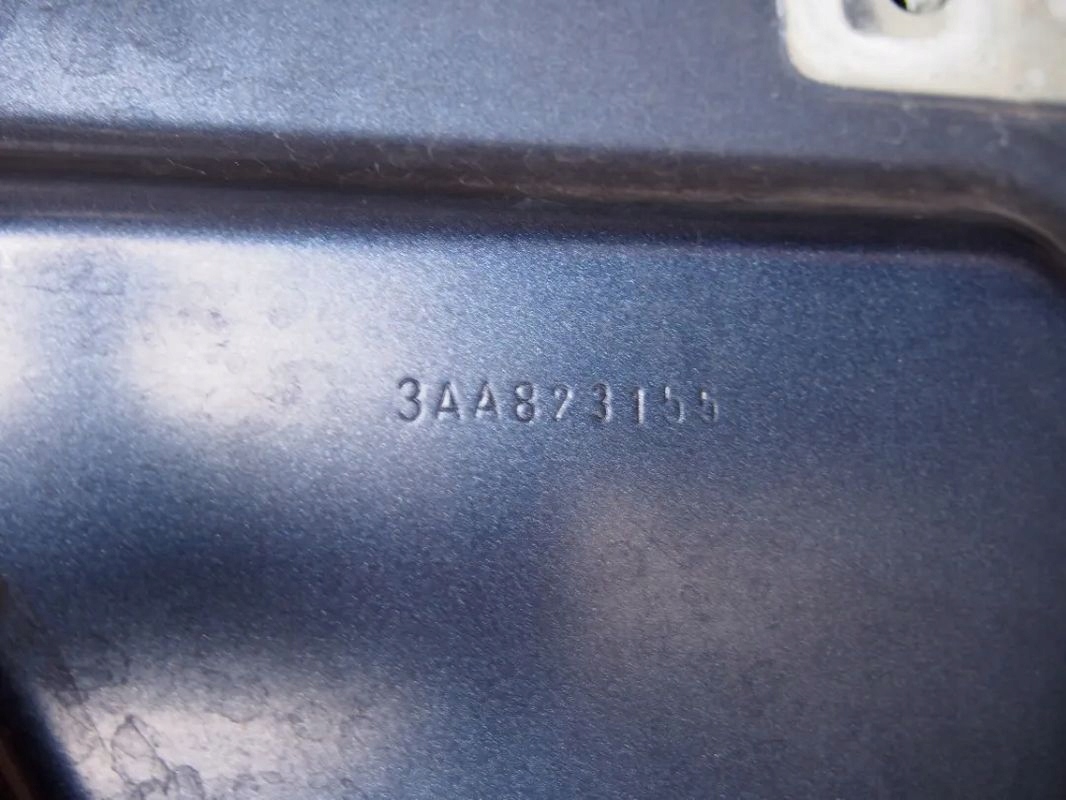 Volkswagen Passat B7 Cofano VW