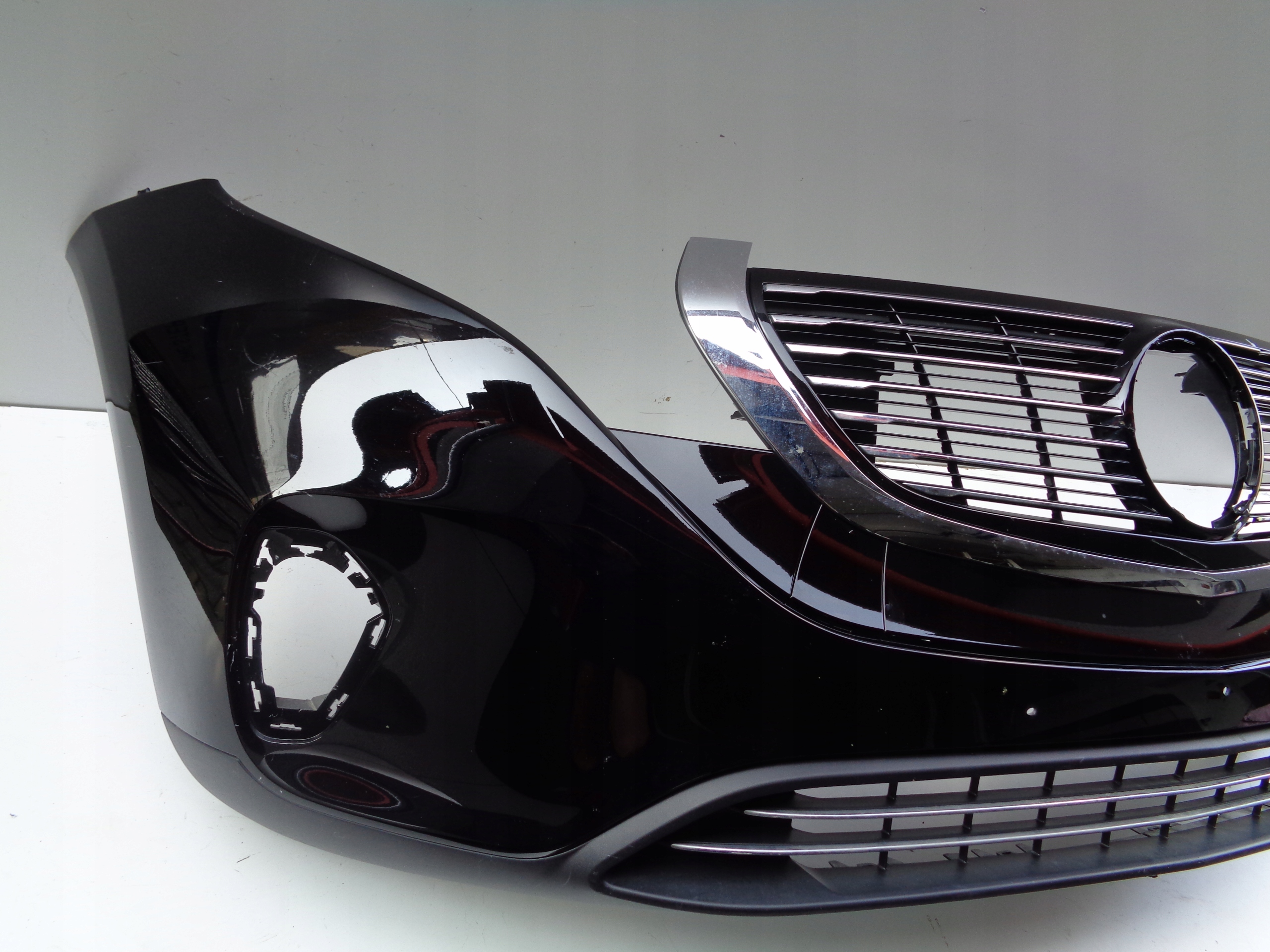 frontstoßstange MERCEDES EQC W293 NR 46889