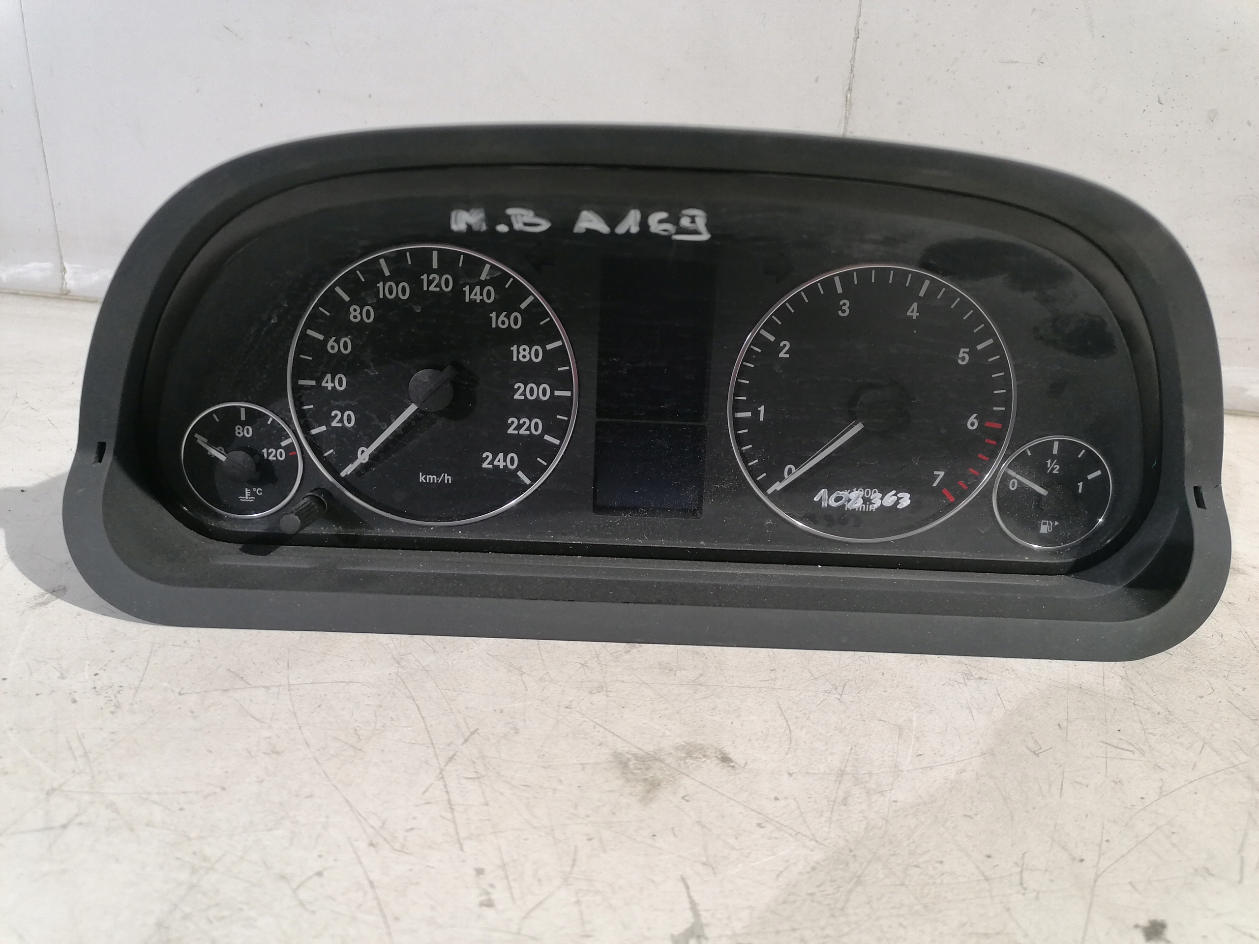 Mercedes A klasa W169 dials dials