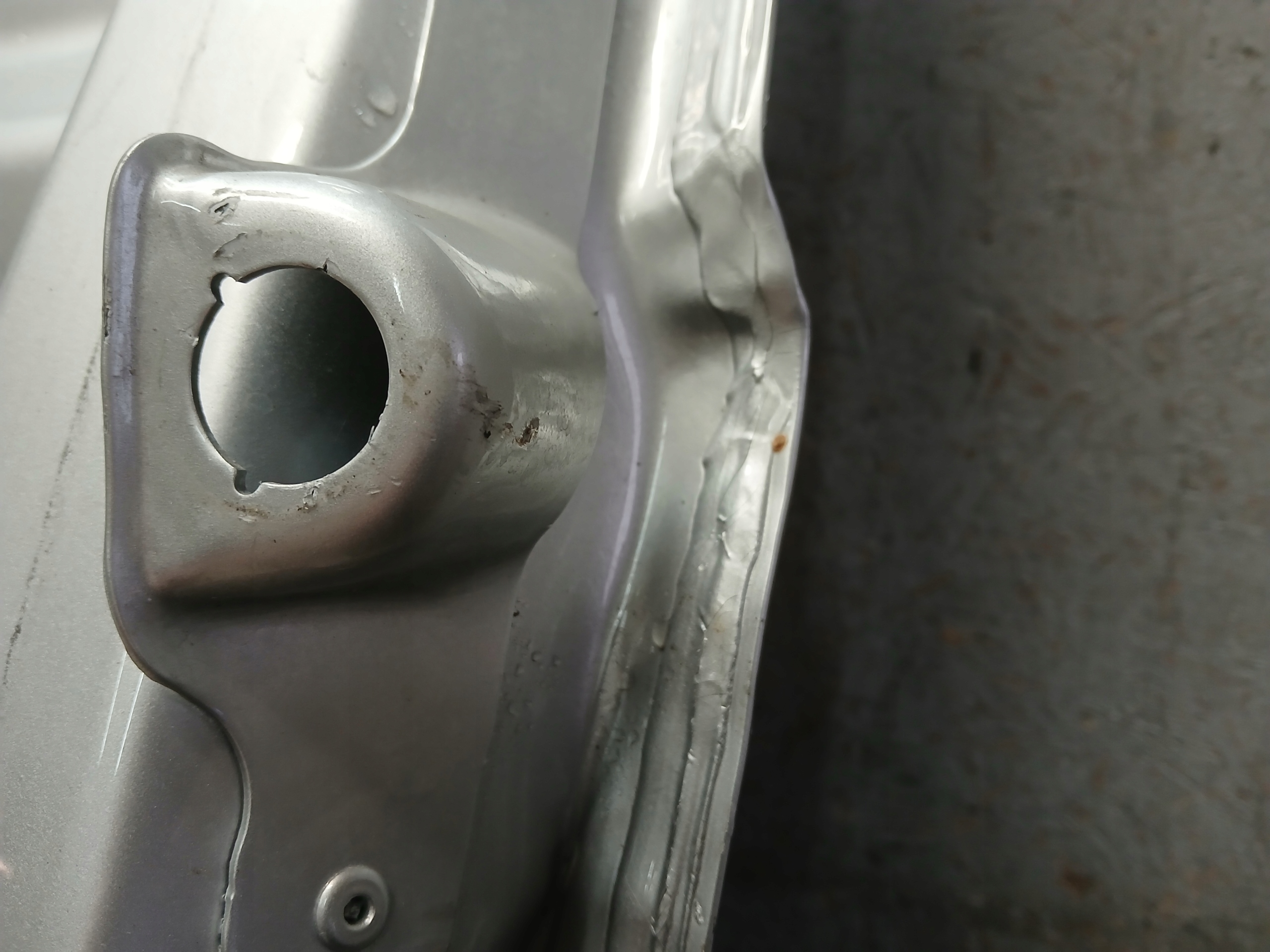 boot door RENAULT CAPTUR and 1