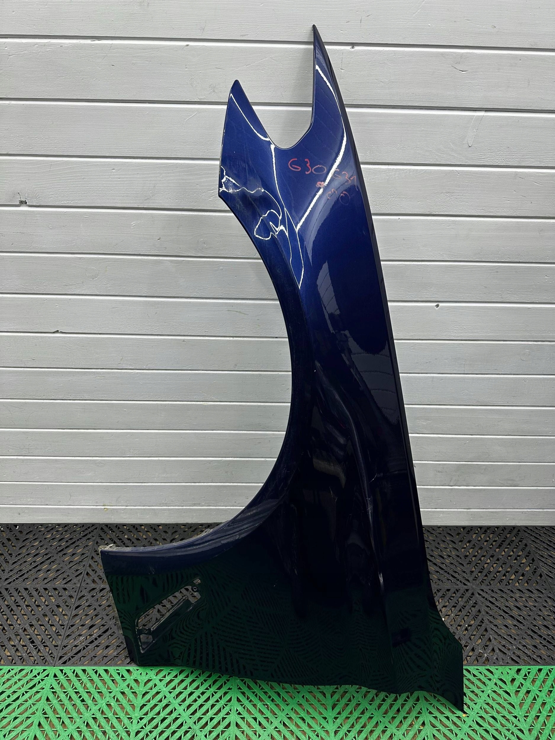 fender front side left BMW 5 G30 G31