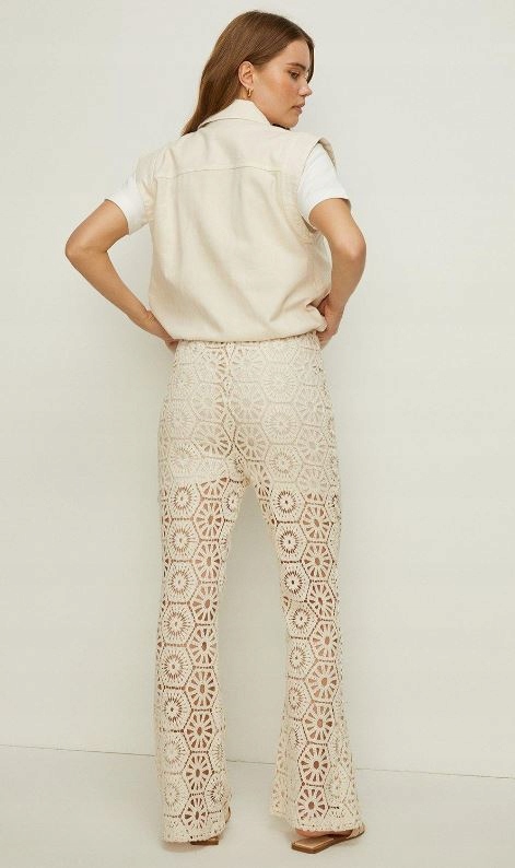 OASIS SPODNIE BEŻOWE DAMSKIE DŁUGIE PROSTE S 1YFJ Cechy dodatkowe hafty