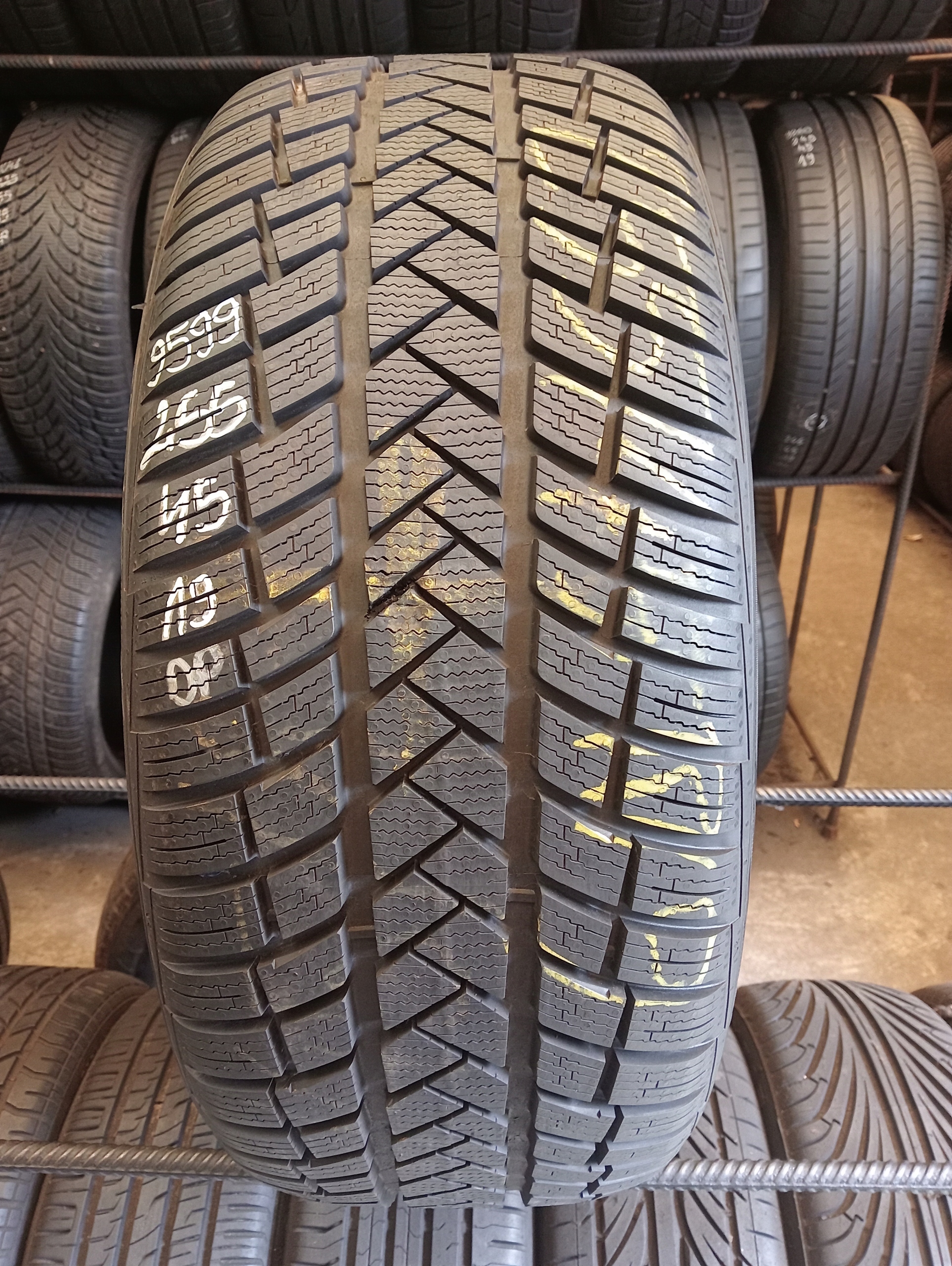 VREDESTEIN WINTRAC PRO 255 45 19 104V XL 2022