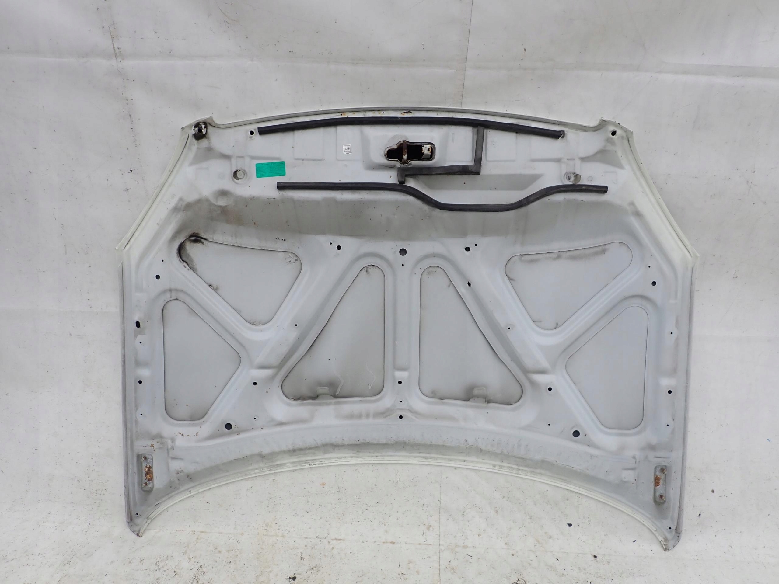NISSAN QASHQAI e 06-09 Cofano