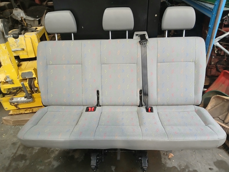 Sitz hinten 3 OSOBOWA VW TRANSPORTER T5