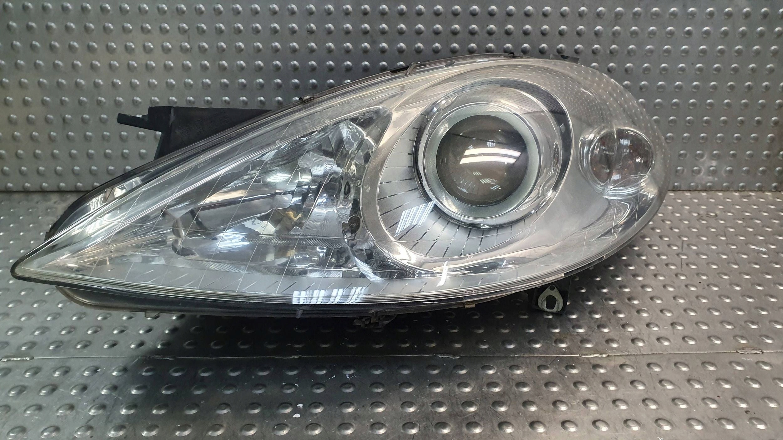 light front left MERCEDES A-KLASA W169 lens 04- 0301197211