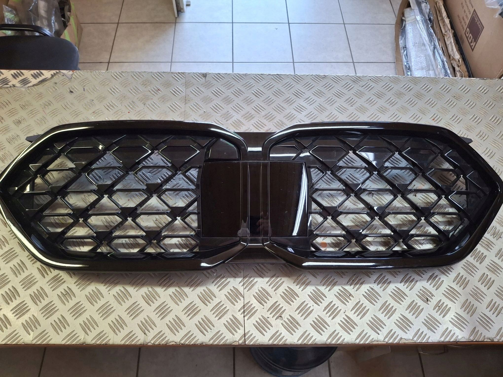 front PREKLADgrill BMW X2 U10 m-packet 2023R->