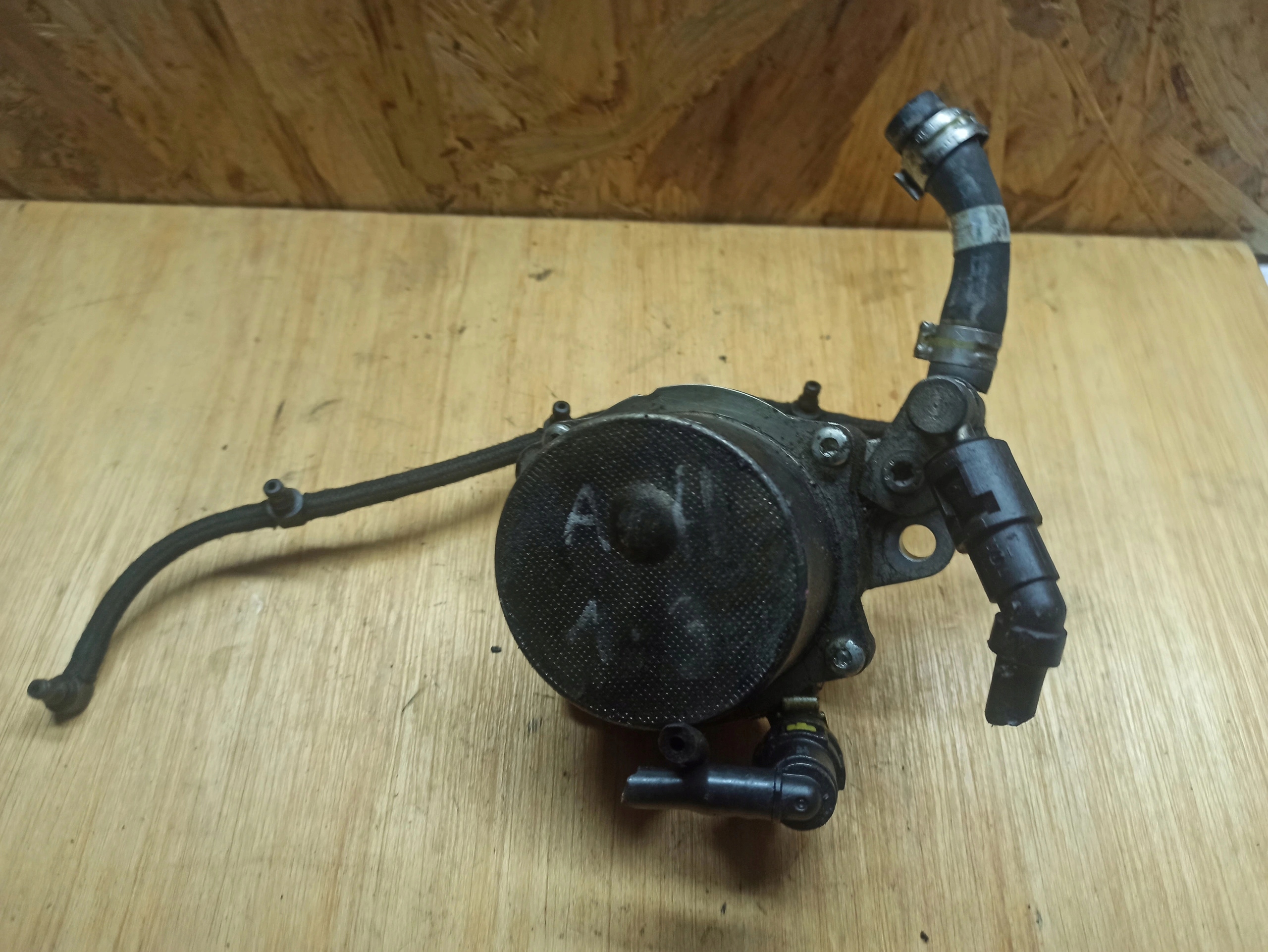 Pompa VACUM MERIVA A 1.3CDTI 55193232