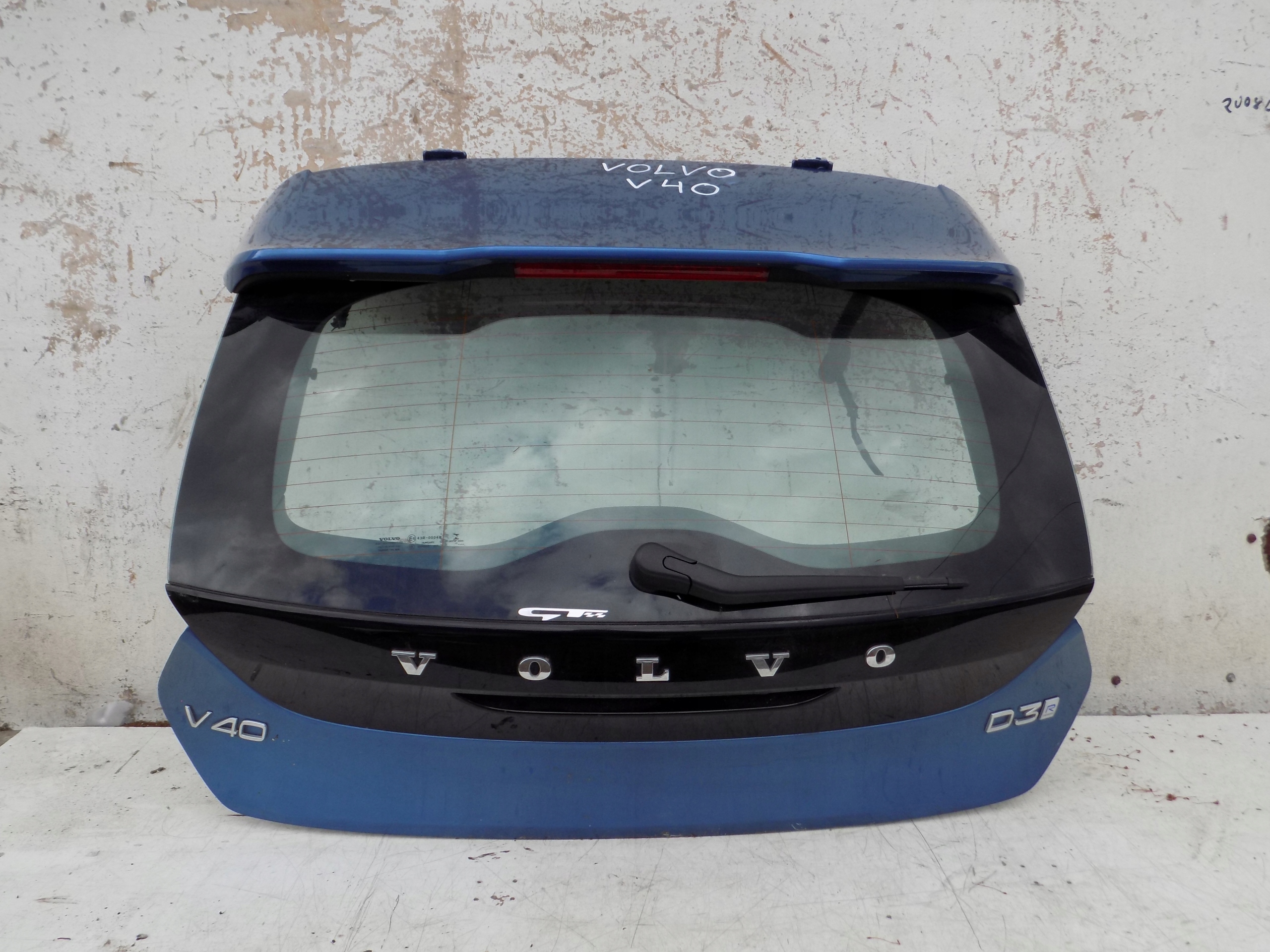 Klapa tył Volvo V40 II