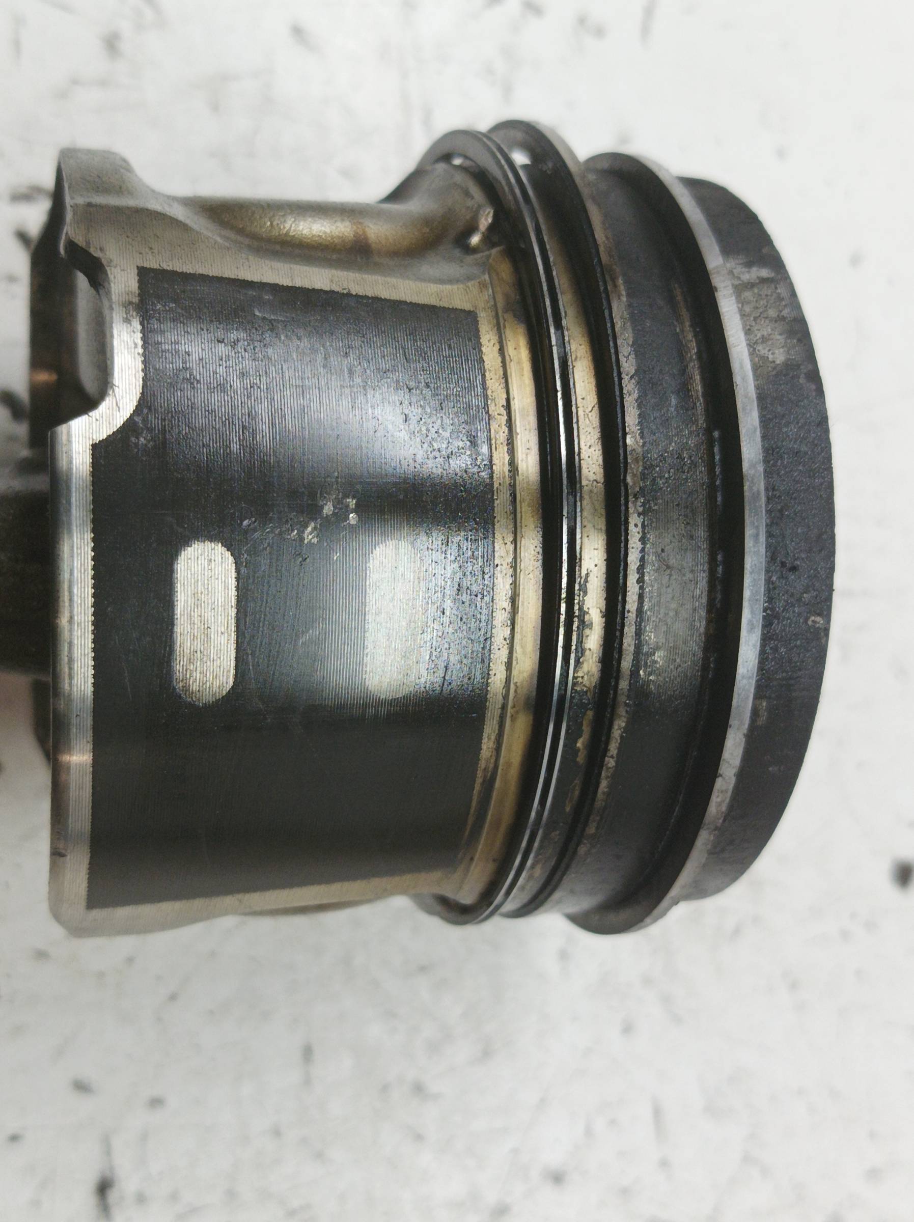 piston connecting rod 75L118 1.6 E HDI Peugeot 308 II (2014- )
