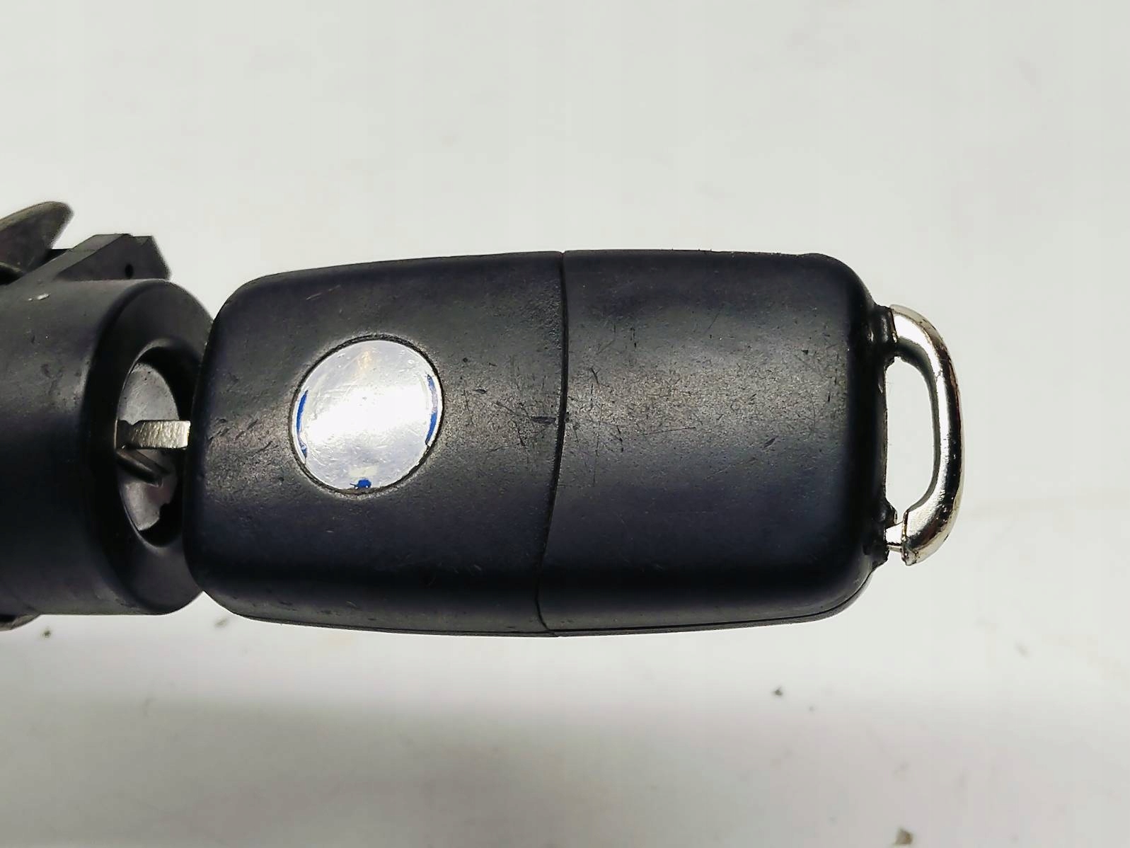 ignition Volkswagen Polo 9N 1.4 TDI 4B0905851C