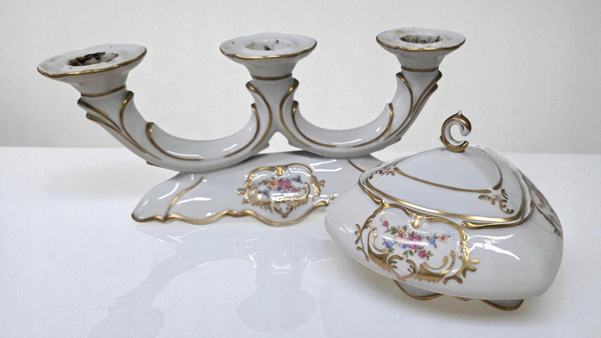 BOMBONIERA ŚWIECZNIK BOGUCICE PORCELANA ZESTAW