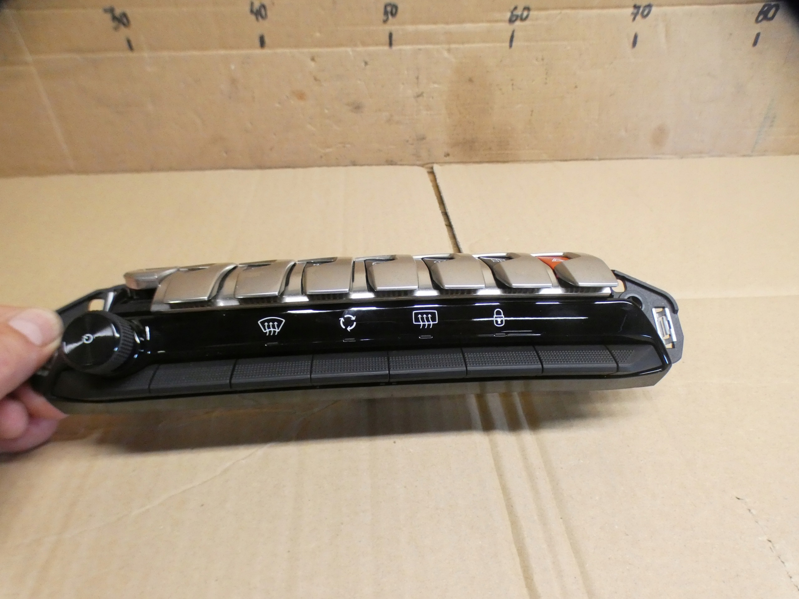 PANEL switch RADIA air conditioning devices PEUGEOT 3008 II 5008 II