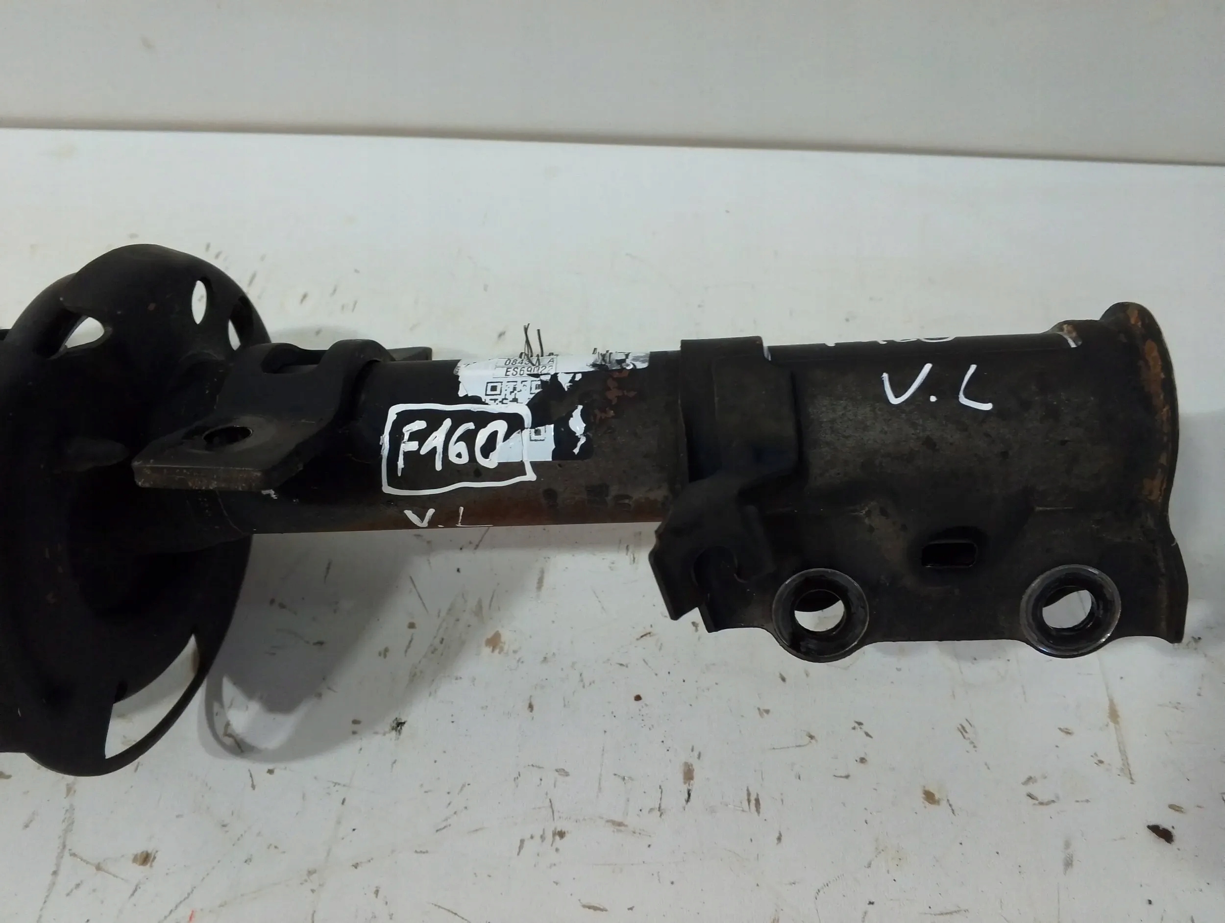 Ford Fiesta MK7 1,5 TDCI shock absorber front left (F160)