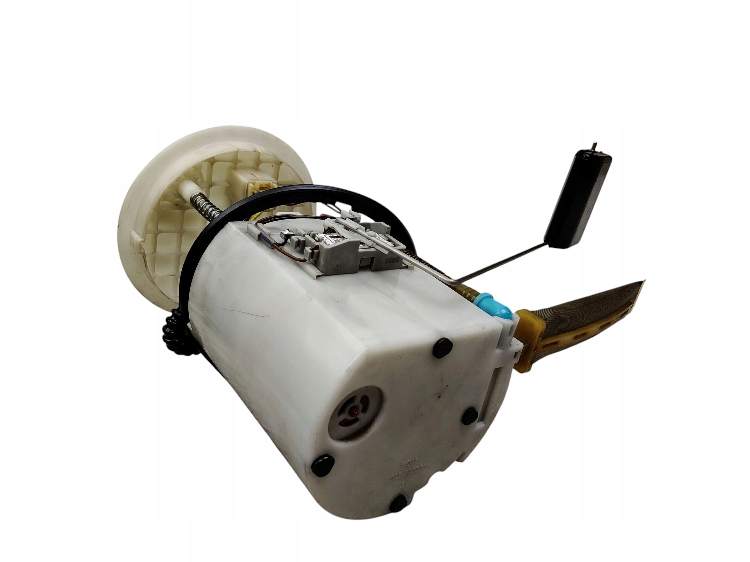 feed pump W tank KIA CEED and ED (2006-2009) 2.0 16V 143KM