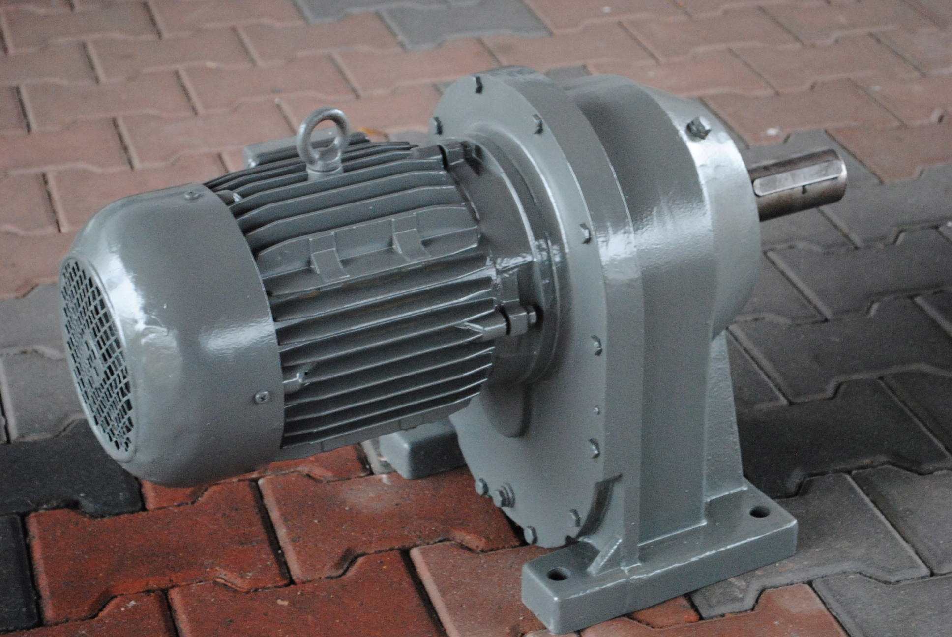 Motoreduktor 3kw. 20obr./min.. Kod producenta 405016