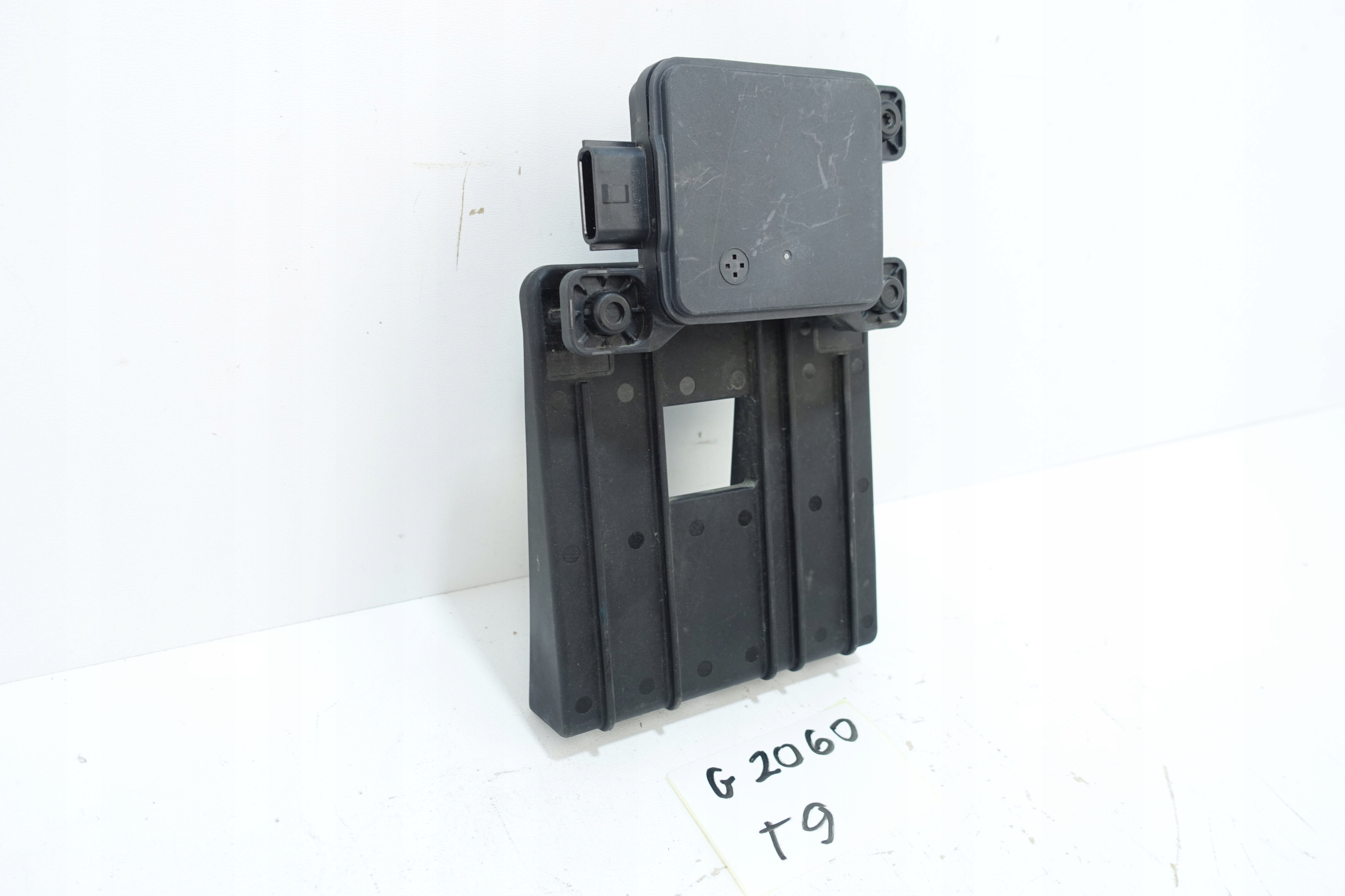 HYUNDAI IONIQ V 2021- module STERWONIK RADAR ACC front 99110-G1000
