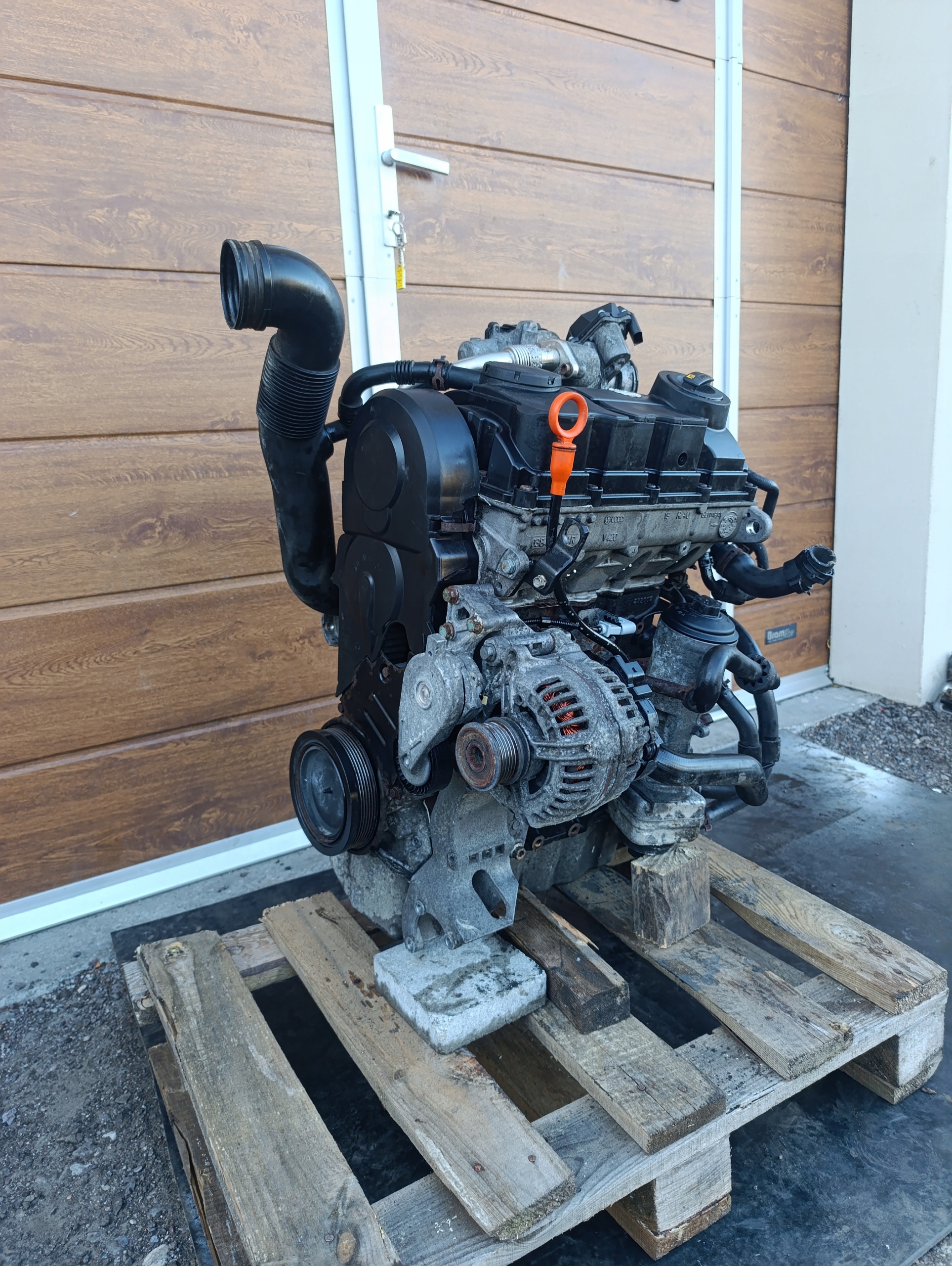 VW T5 engine complete 1.9 TDI BRS BRR przebieg 170 tys.