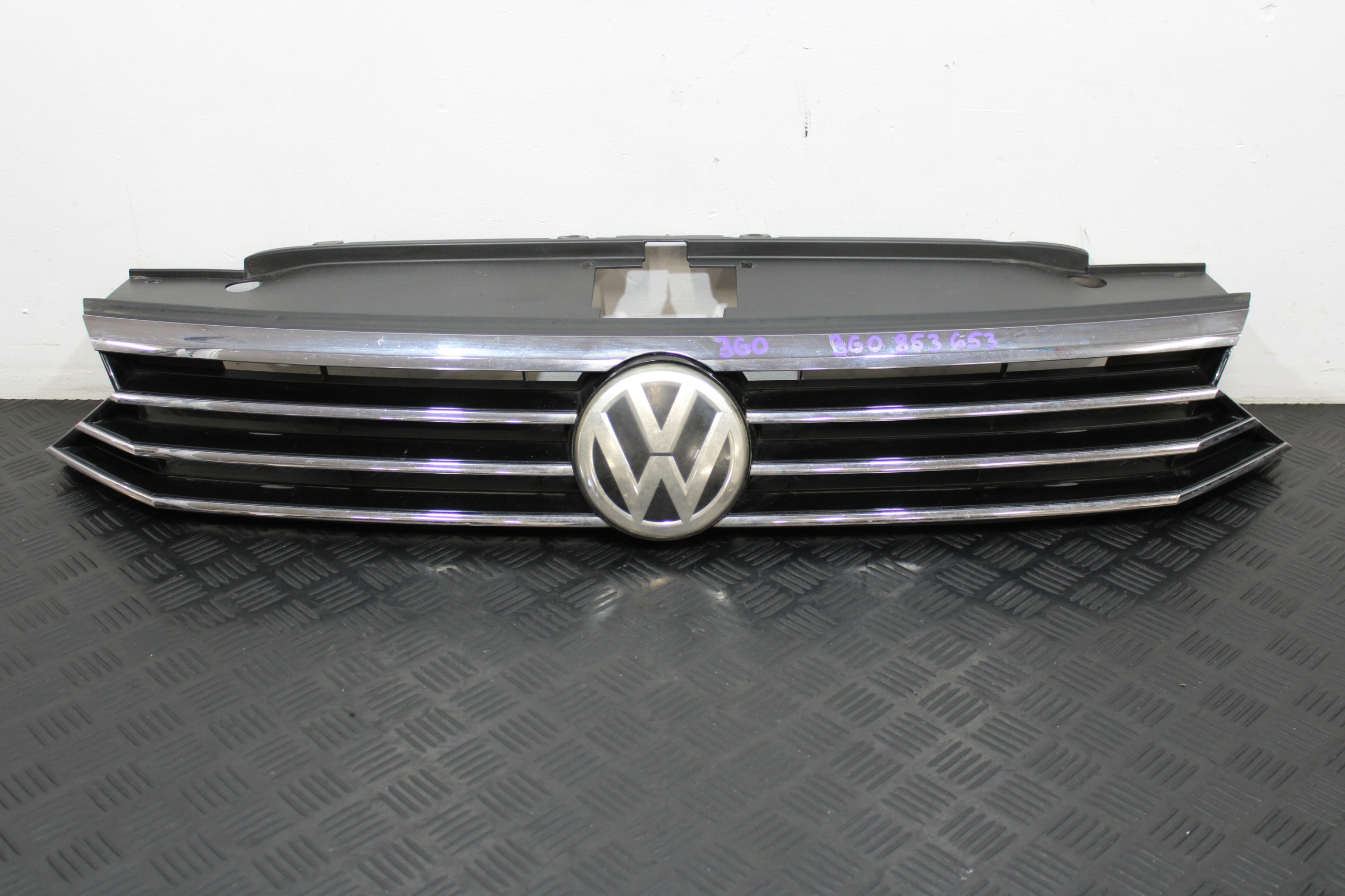 Grille 3G0853653 VW PASSAT B8 3G0 3G9