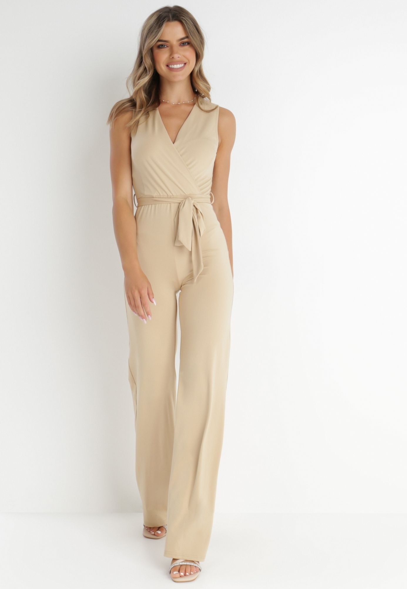 Born2Be Beżowy Kombinezon damski L Bez rękawów Marka Born2be