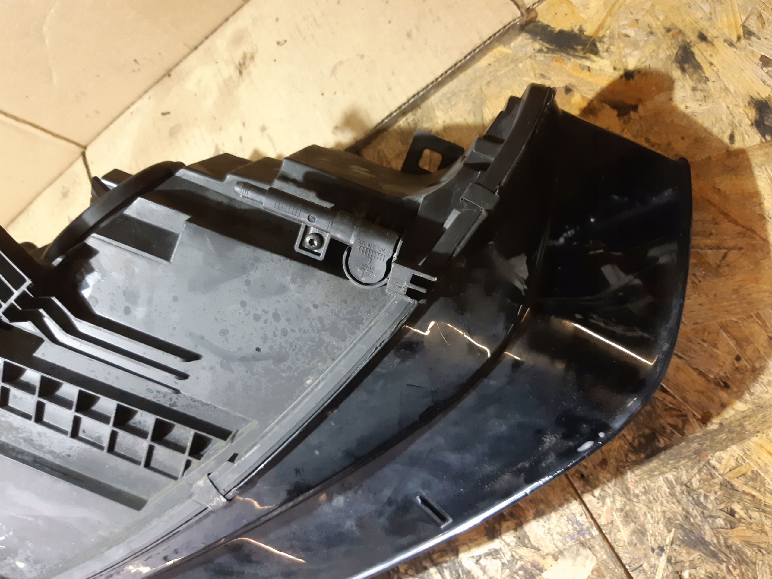 AUDI A4 B8 LIFT light left front left front 8K0941003AC
