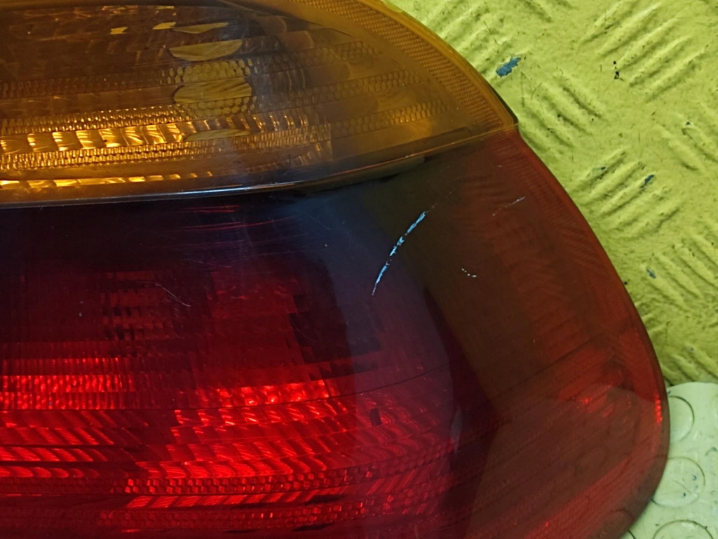 BMW E46 Feux phare Droite Arrière 8364922