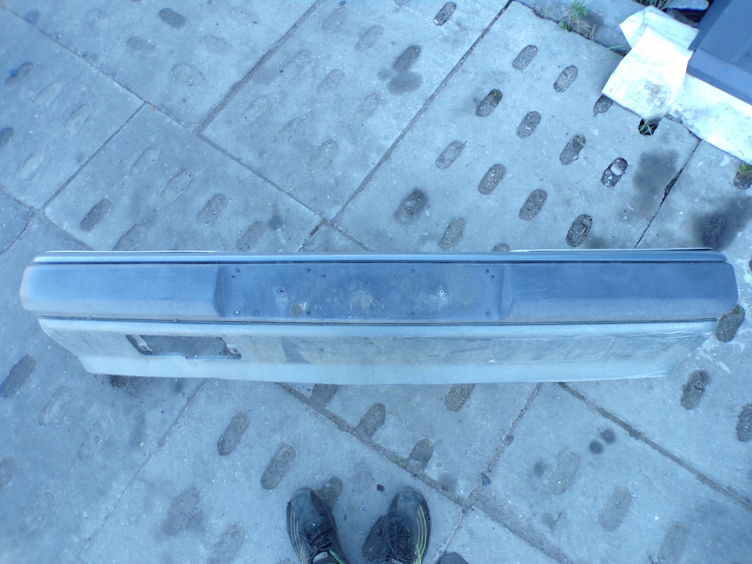 front bumper front MERCEDES W124 E KLASA SZEROKA moulding (1)