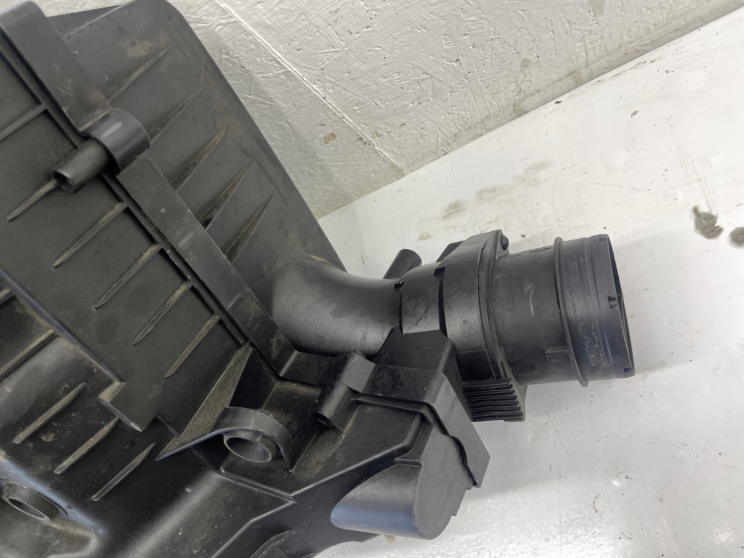 AUDI A3 8V Gehäuse filter luft 5Q0129607AA 5Q0129601AC KPL