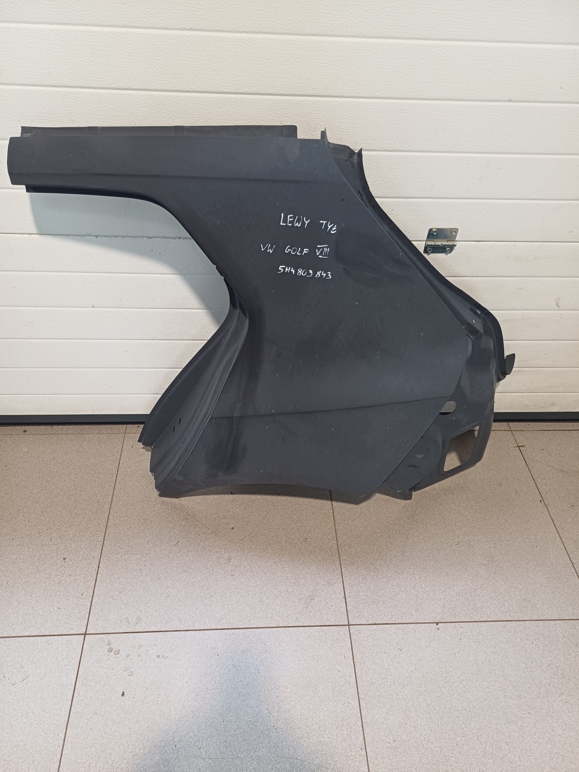 sárvédő bal hátsó hátsó VW GOLF 8 VIII 5H4809843