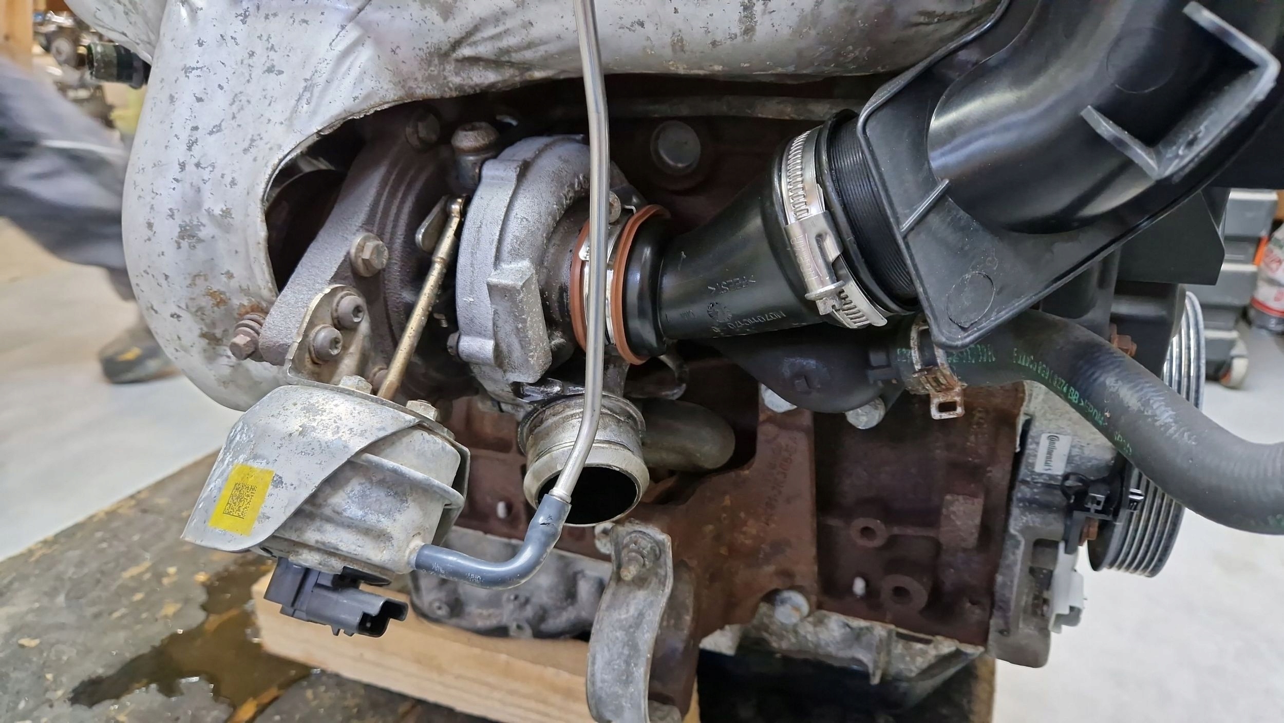 Ford Mondeo MK4 IV 2.0 TDCI engine MOTOR complete DW10C