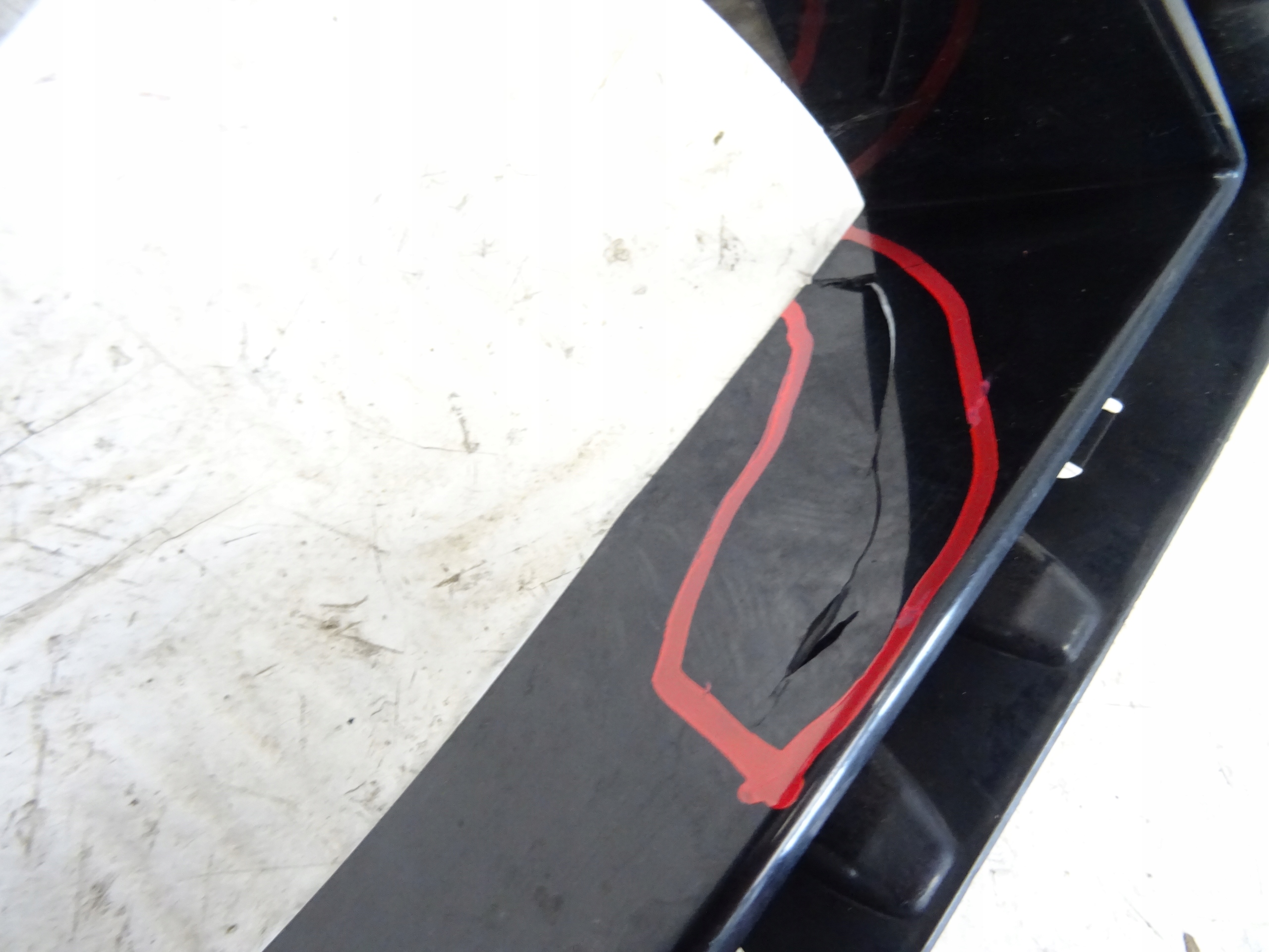 grid of a bumper front front central BMW 5 G30 G31 m-packet LCI