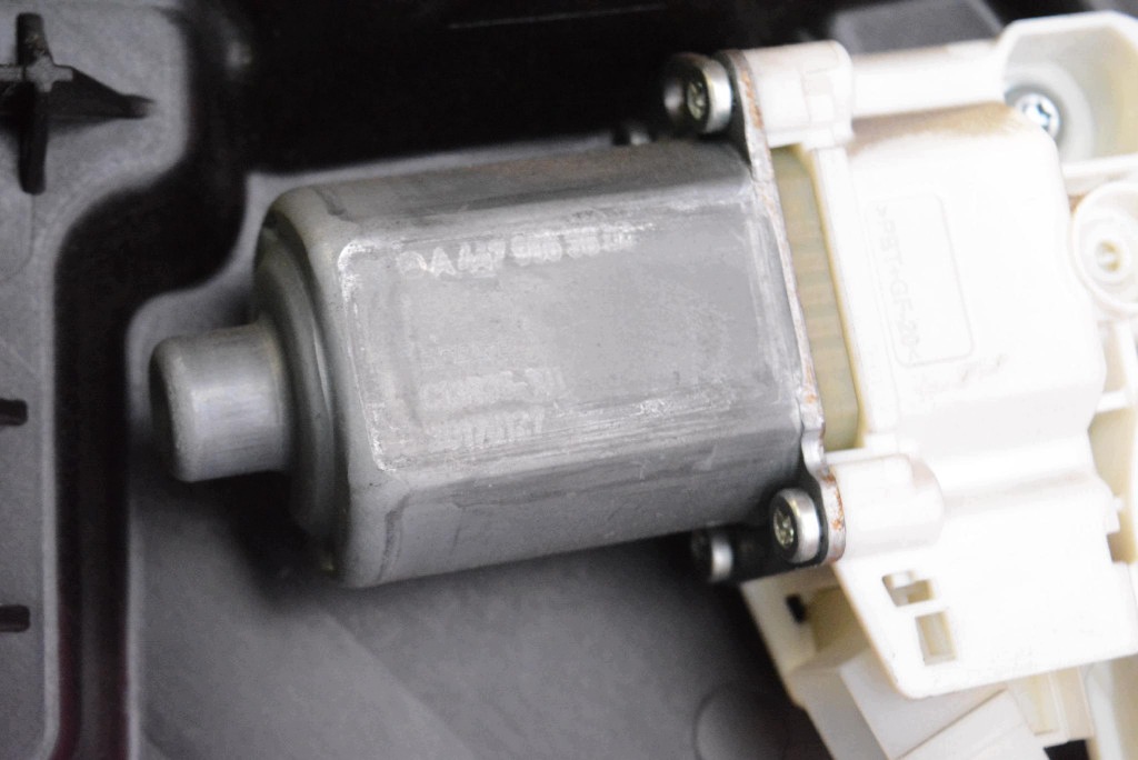 window regulator right front EU A4478271160 MERCEDES VITO W447 14-20
