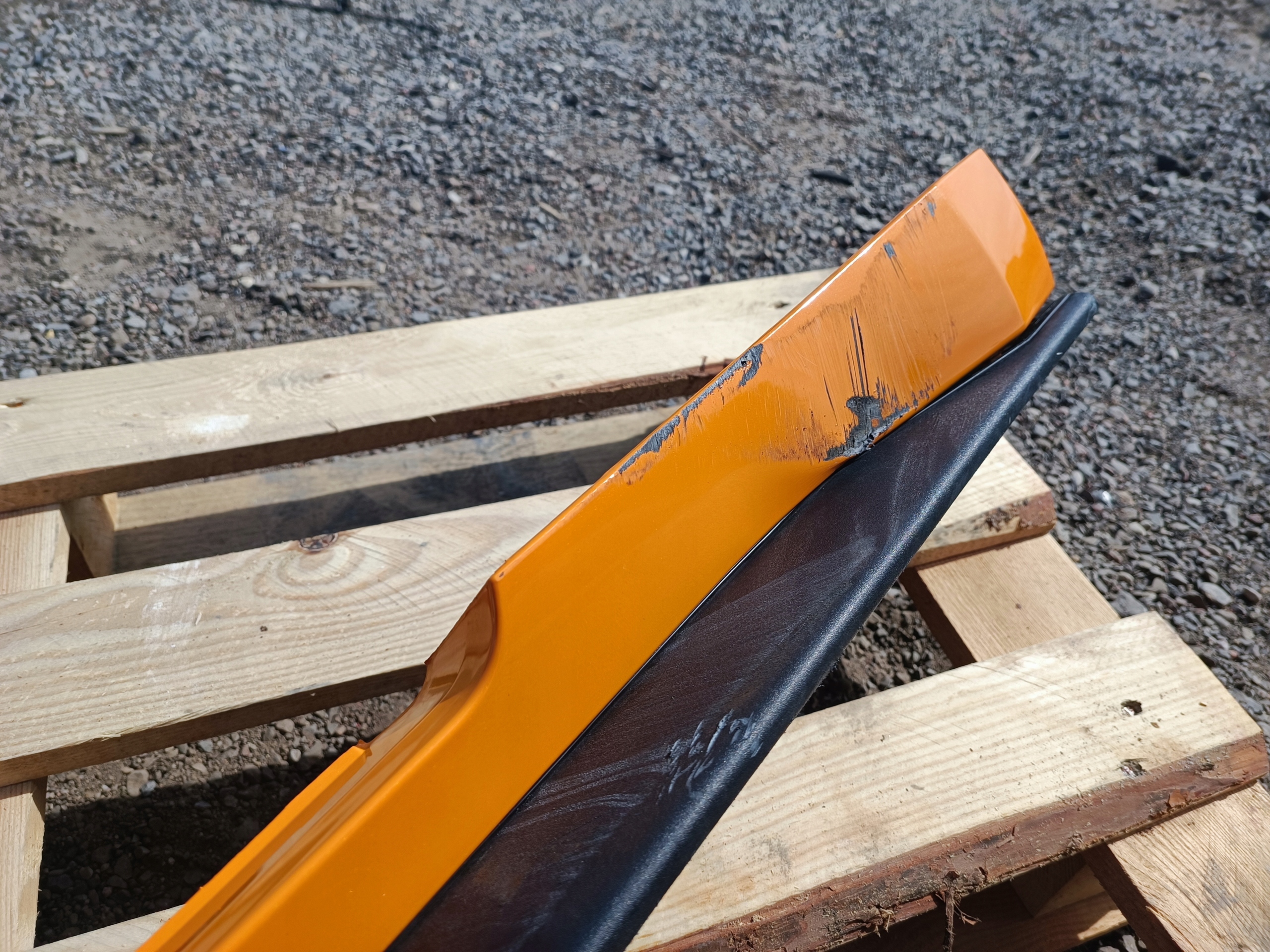 moulding threshold right cover of the threshold threshold right Ford Mustang 2015