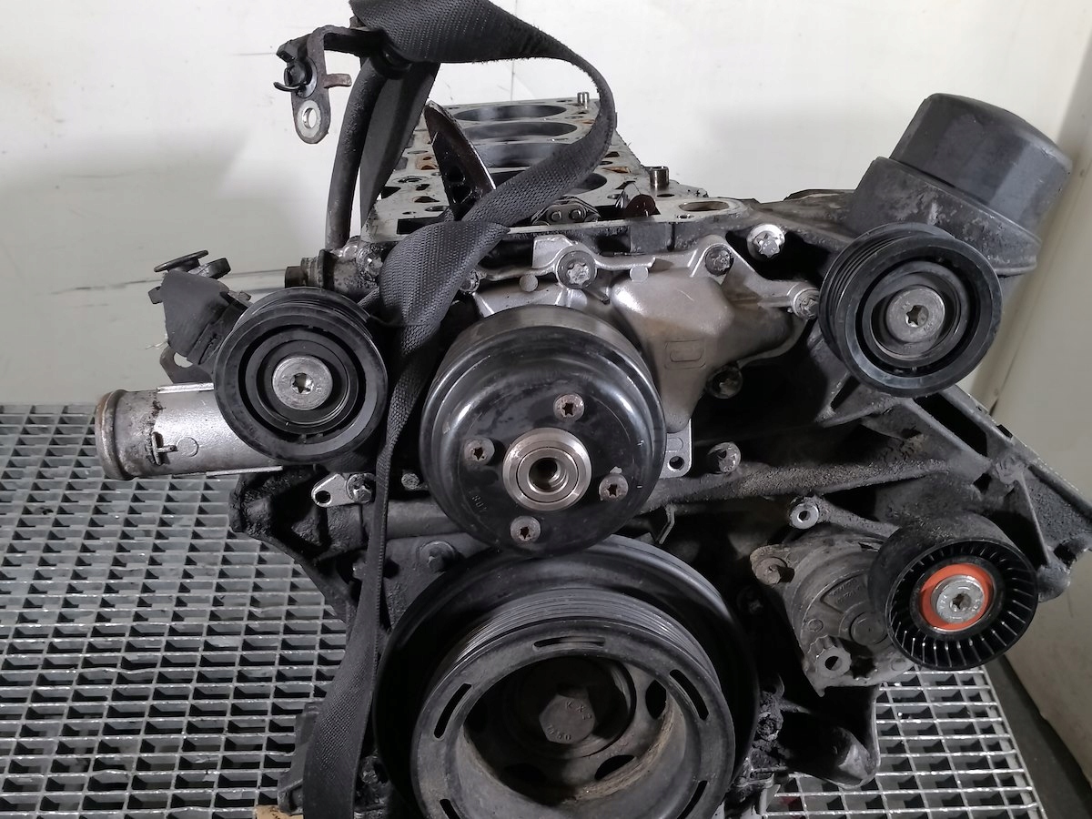 BLOK SILNIKA MERCEDES-BENZ SPRINTER W906 2.2 CDI Producent części Mercedes-Benz OE